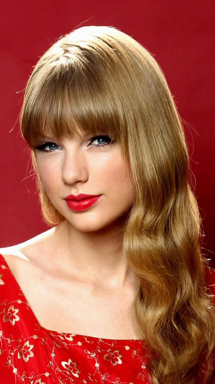 Download mobile wallpaper Music, Singer, Blonde, Blue Eyes, Taylor Swift, Lipstick for free.