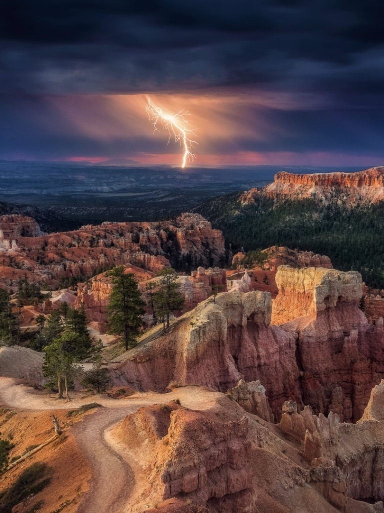 Download mobile wallpaper Canyon, Lightning, Earth, Storm, National Park, Cloud, Bryce Canyon National Park for free.
