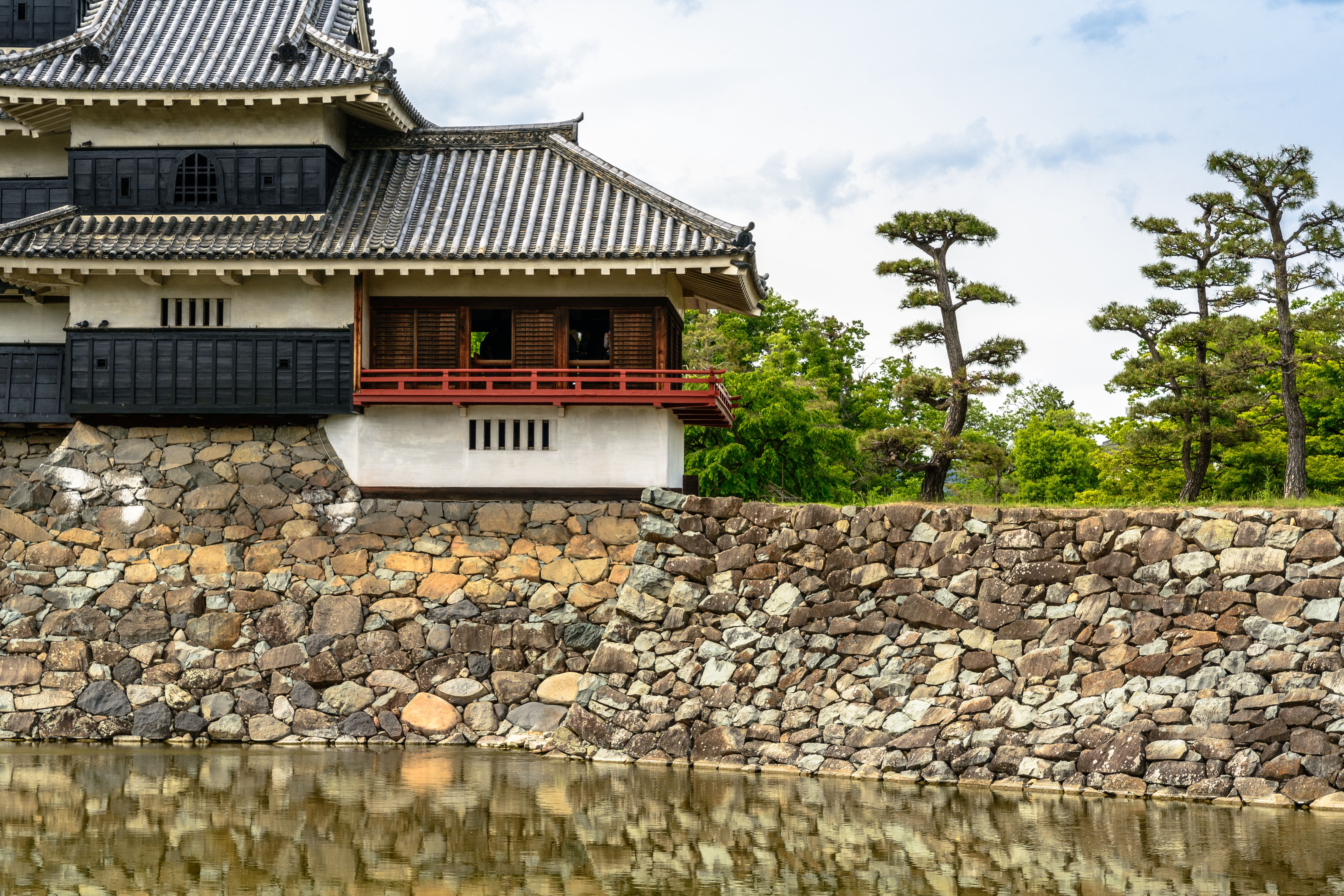 Download mobile wallpaper Wall, Japan, Man Made, Castle, Matsumoto Castle for free.