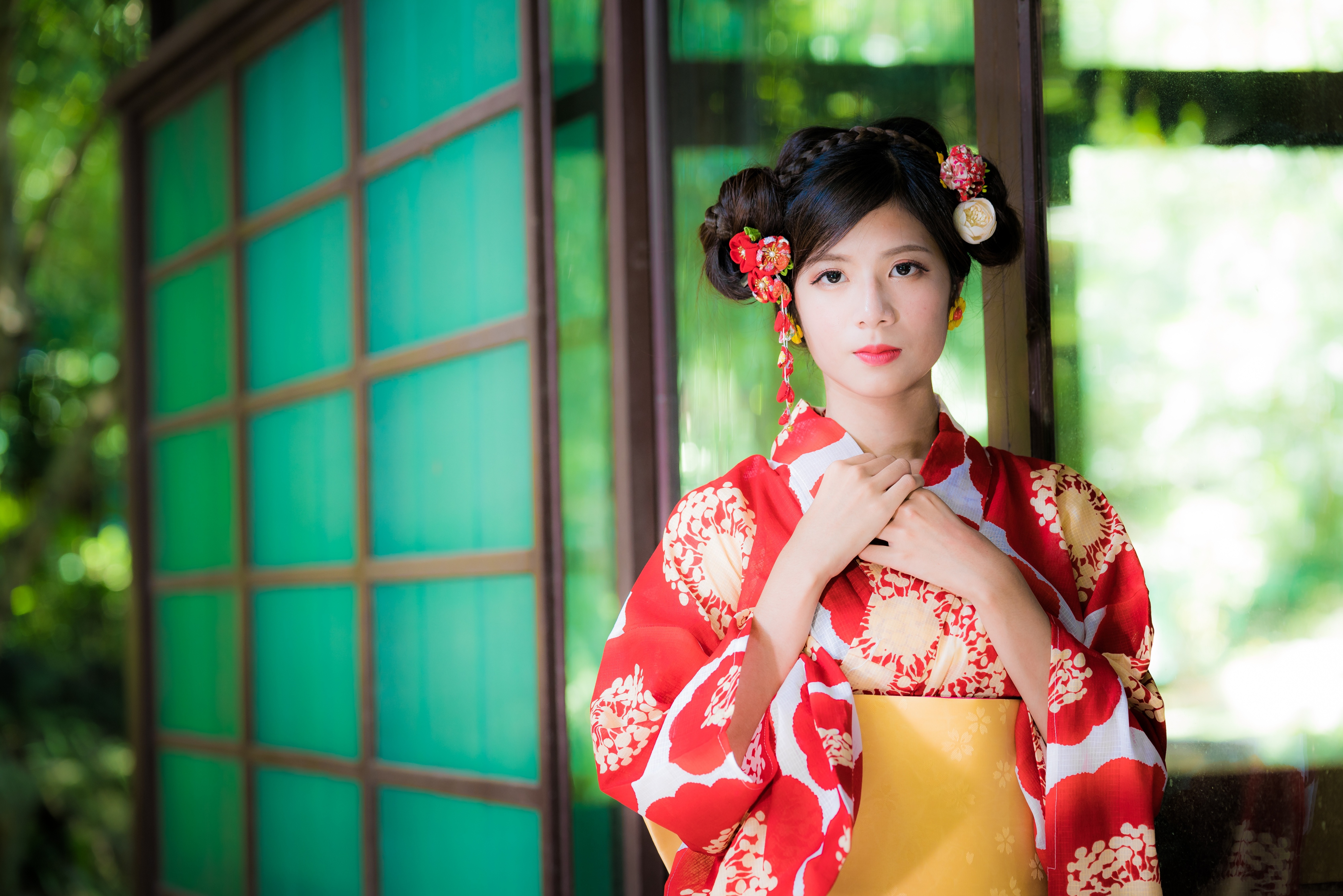 Download mobile wallpaper Kimono, Brunette, Model, Women, Asian, Brown Eyes, Lipstick, Depth Of Field for free.