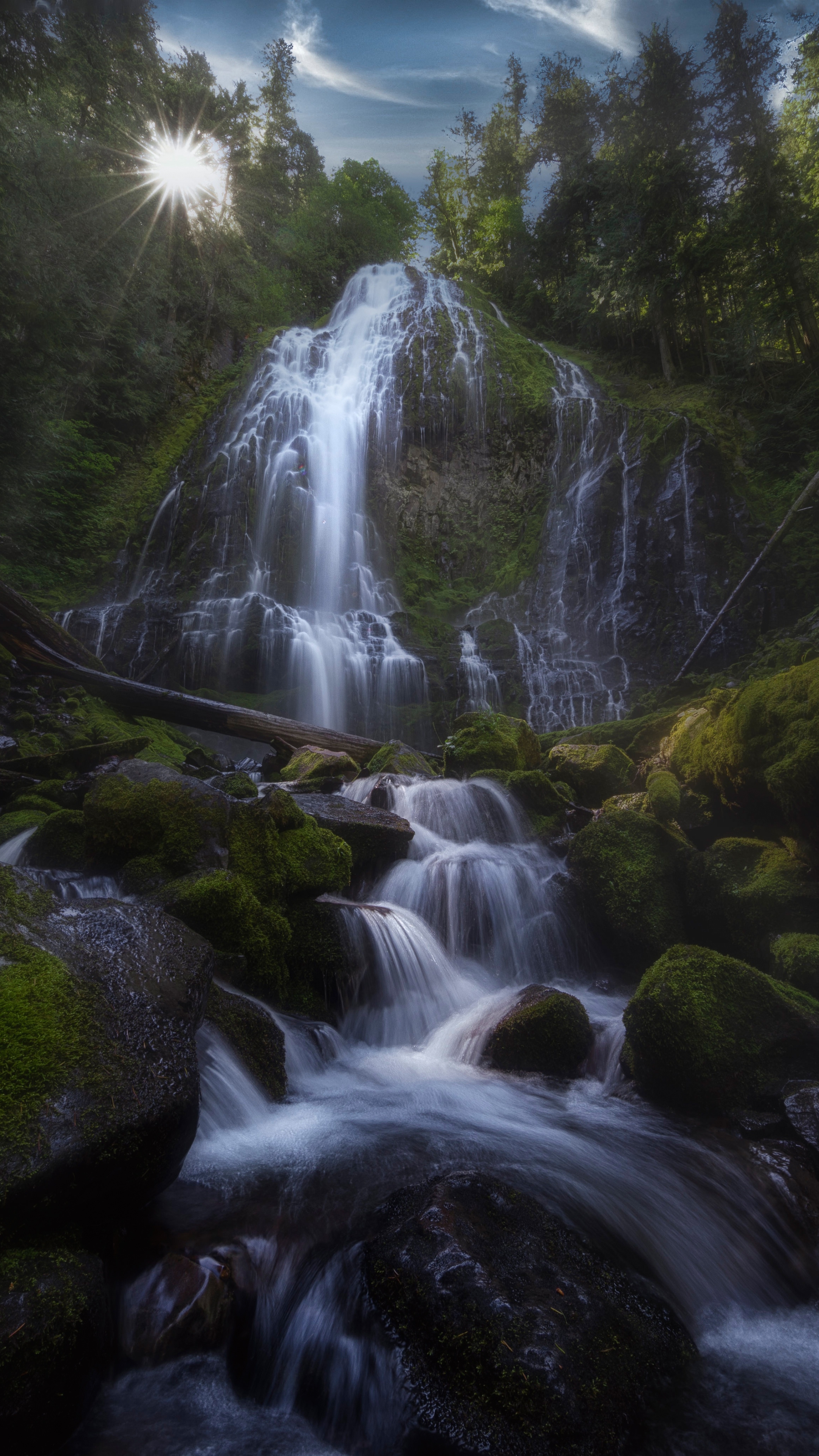 Download mobile wallpaper Waterfalls, Waterfall, Earth, Moss, Stream for free.