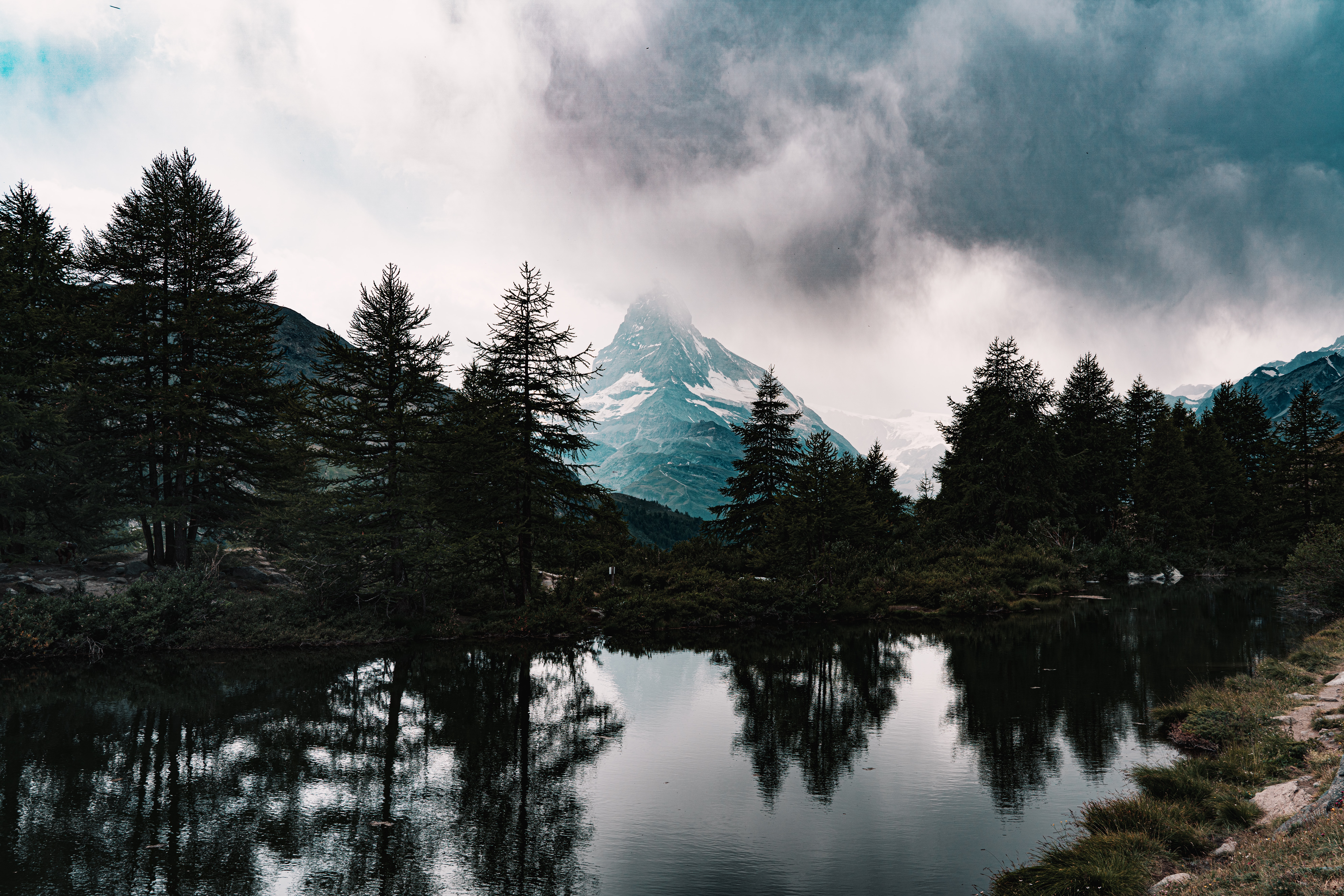 nature, trees, mountains, lake, fog, spruce, fir, snow covered, snowbound desktop HD wallpaper