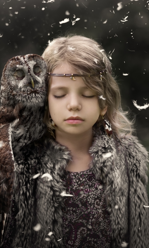 Download mobile wallpaper Owl, Bird, Mood, Child, Blonde, Photography, Little Girl for free.