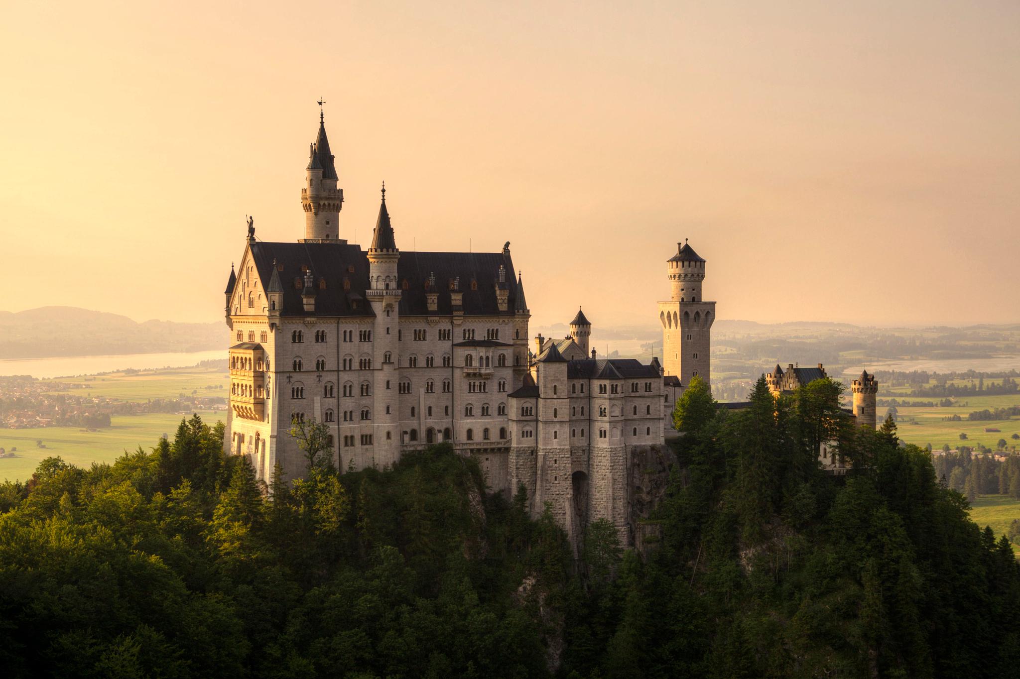 Handy-Wallpaper Schlösser, Schloss Neuschwanstein, Menschengemacht kostenlos herunterladen.