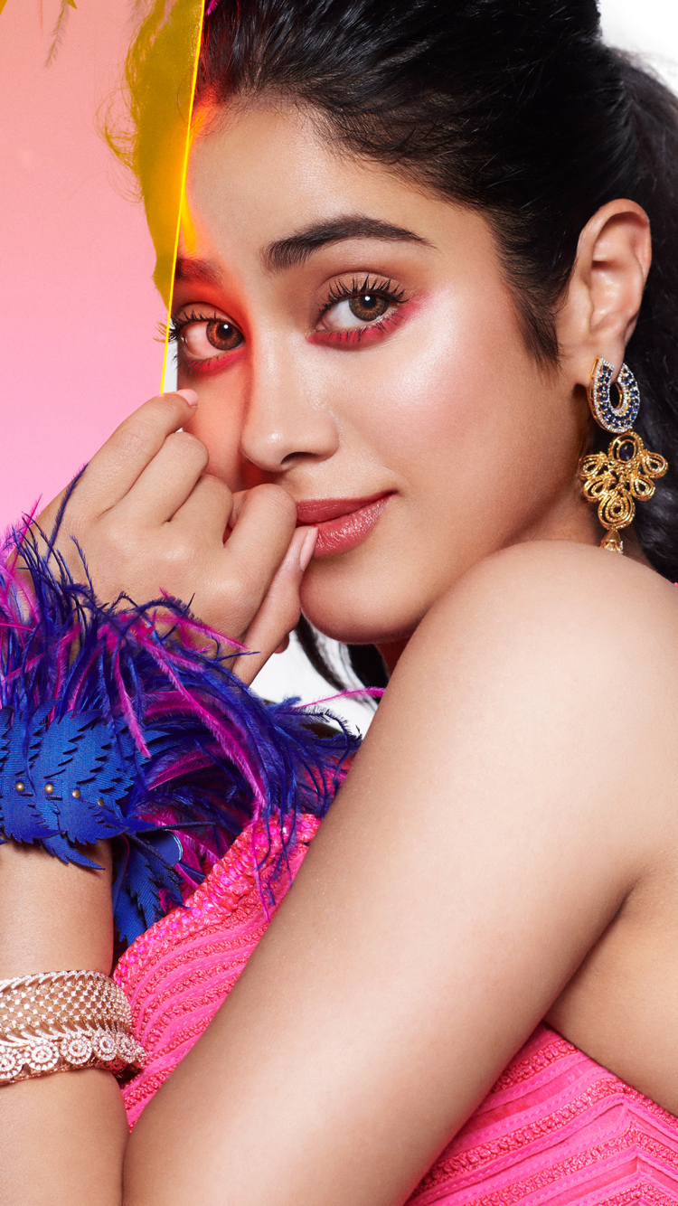 janhvi kapoor, celebrity, actress, earrings, black hair, indian, bollywood