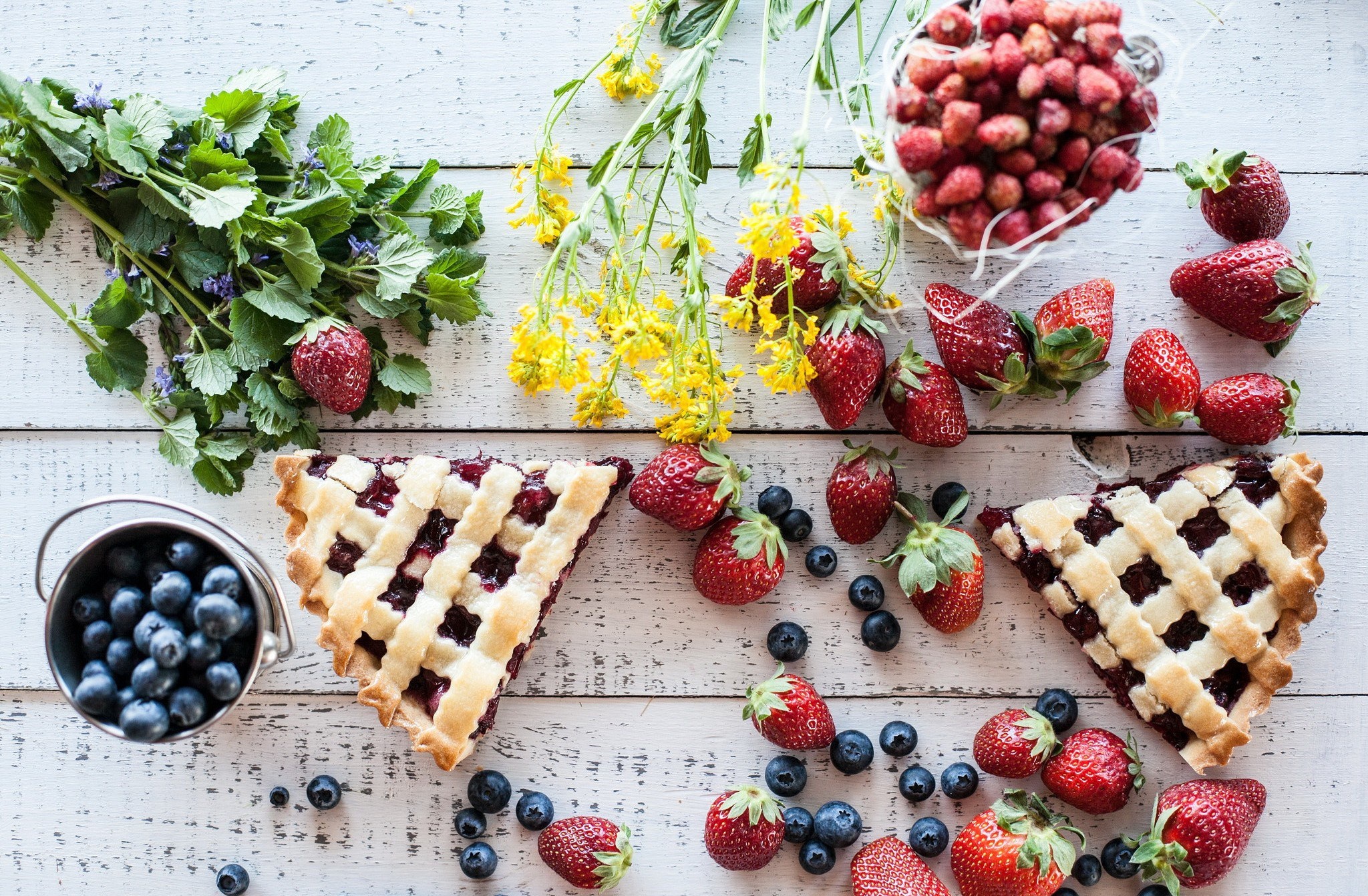 Laden Sie das Erdbeere, Gebäck, Kuchen, Frucht, Heidelbeere, Nahrungsmittel, Stillleben-Bild kostenlos auf Ihren PC-Desktop herunter
