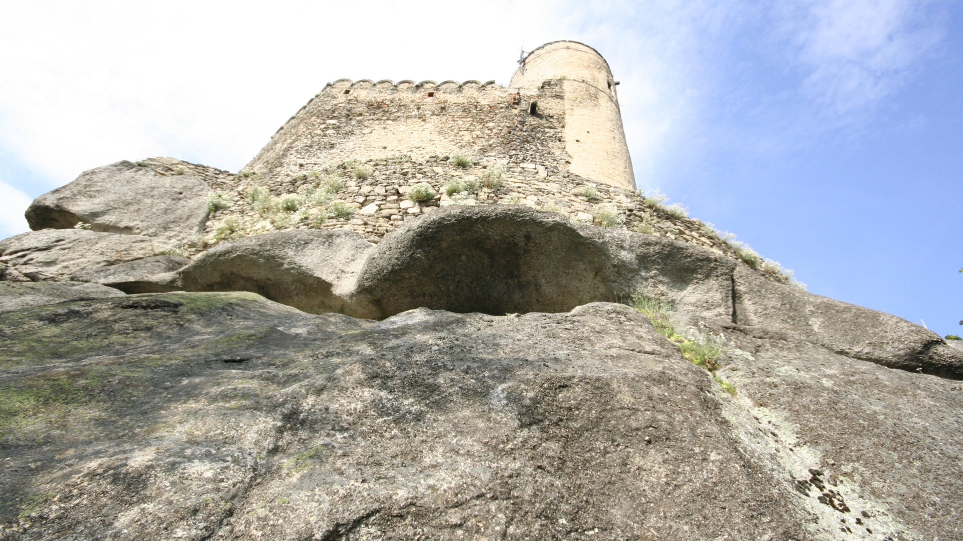 Los mejores fondos de pantalla de Castillo Chojnik para la pantalla del teléfono