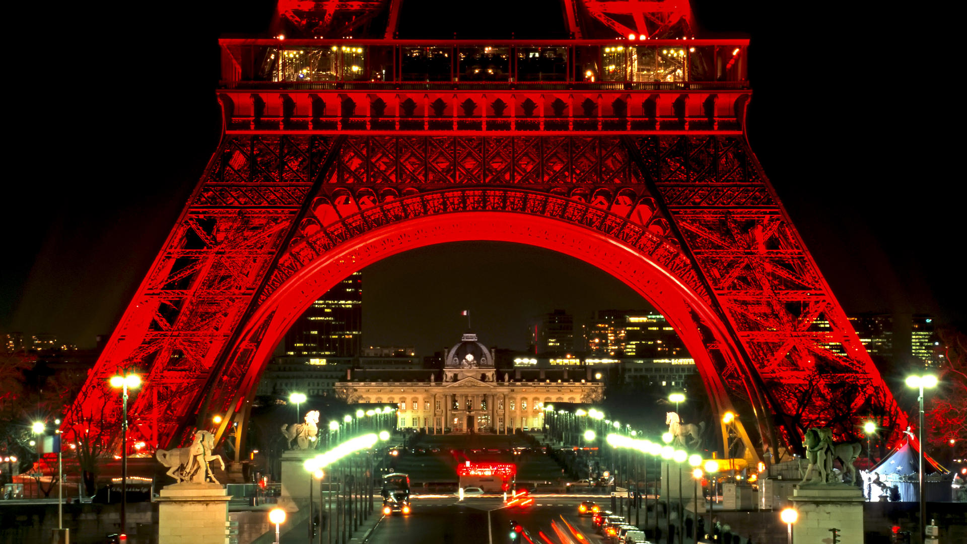 Download mobile wallpaper Monuments, Man Made, Eiffel Tower for free.