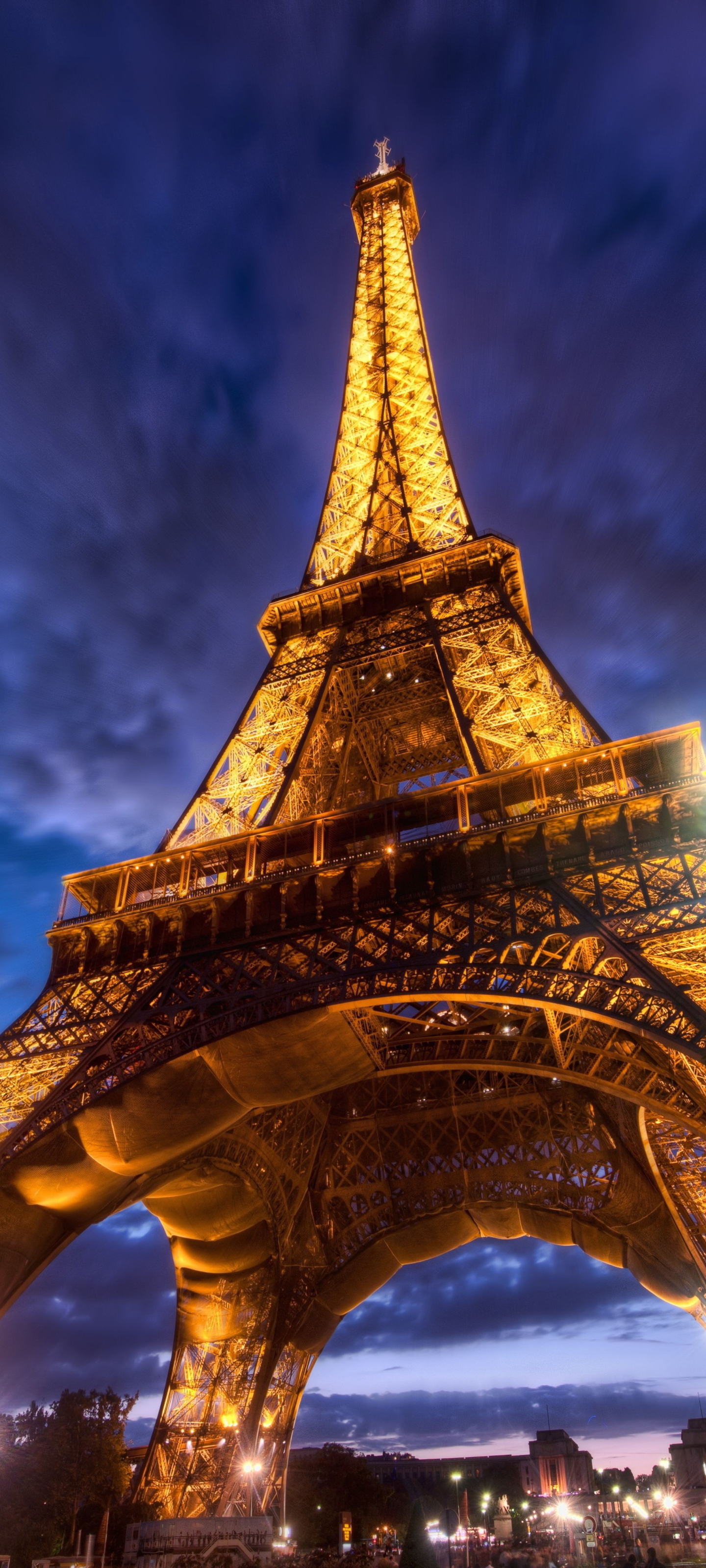 Download mobile wallpaper Night, Paris, Eiffel Tower, Monuments, France, Monument, Man Made for free.