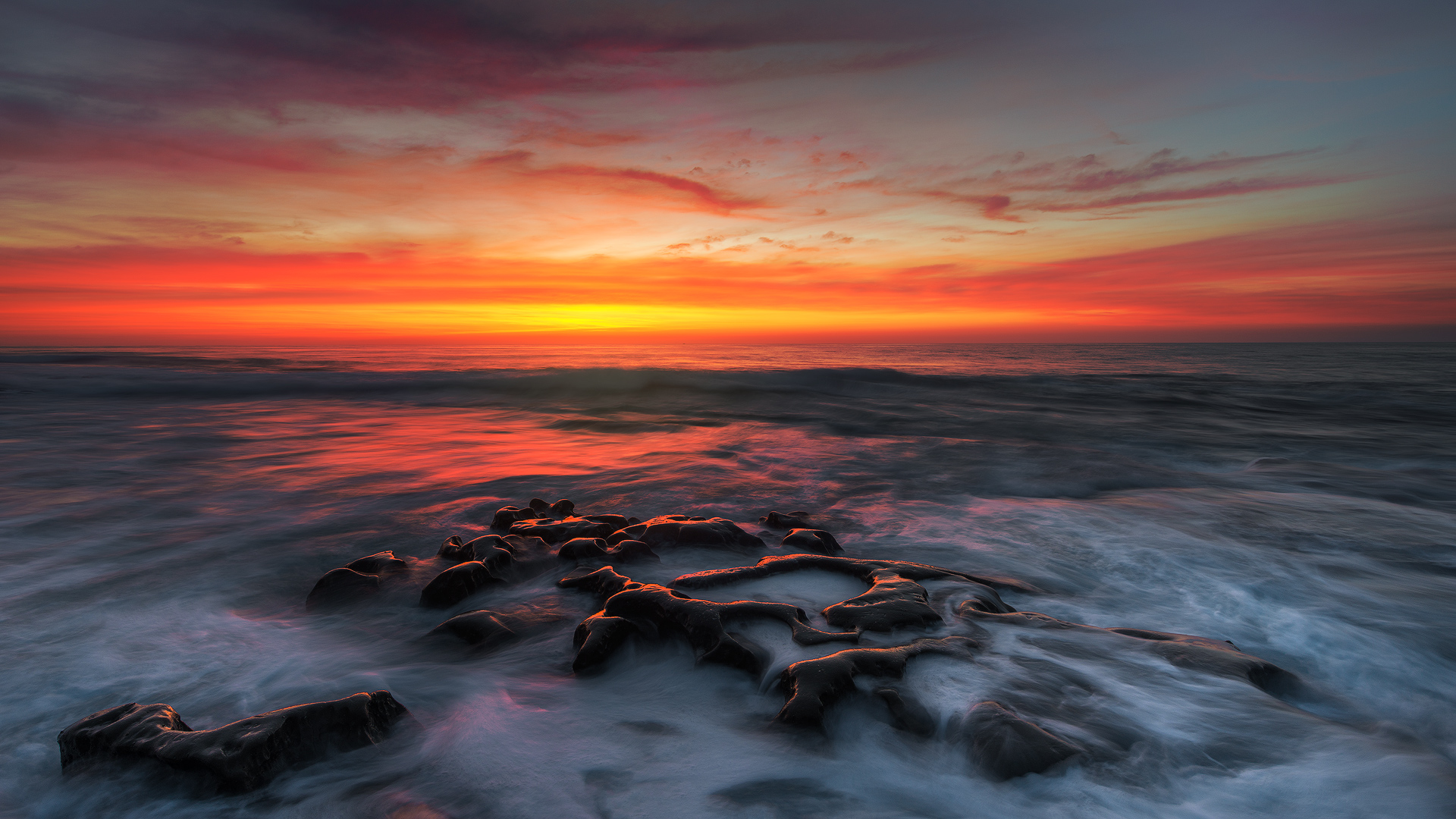 Free download wallpaper Sunset, Sky, Horizon, Ocean, Earth on your PC desktop