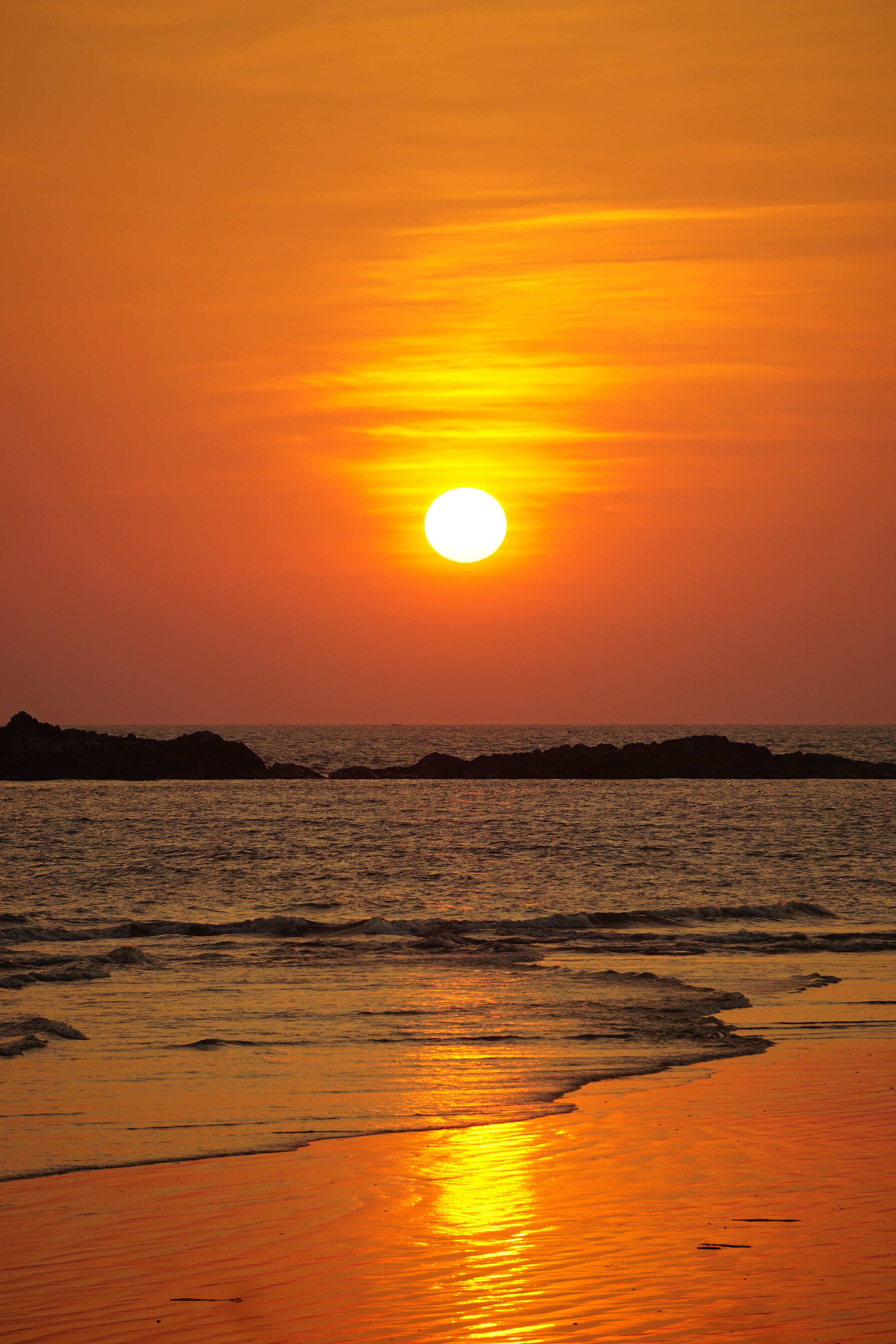 Laden Sie das Natur, Sunset, Waves, Dämmerung, Twilight, Sea, Strand-Bild kostenlos auf Ihren PC-Desktop herunter