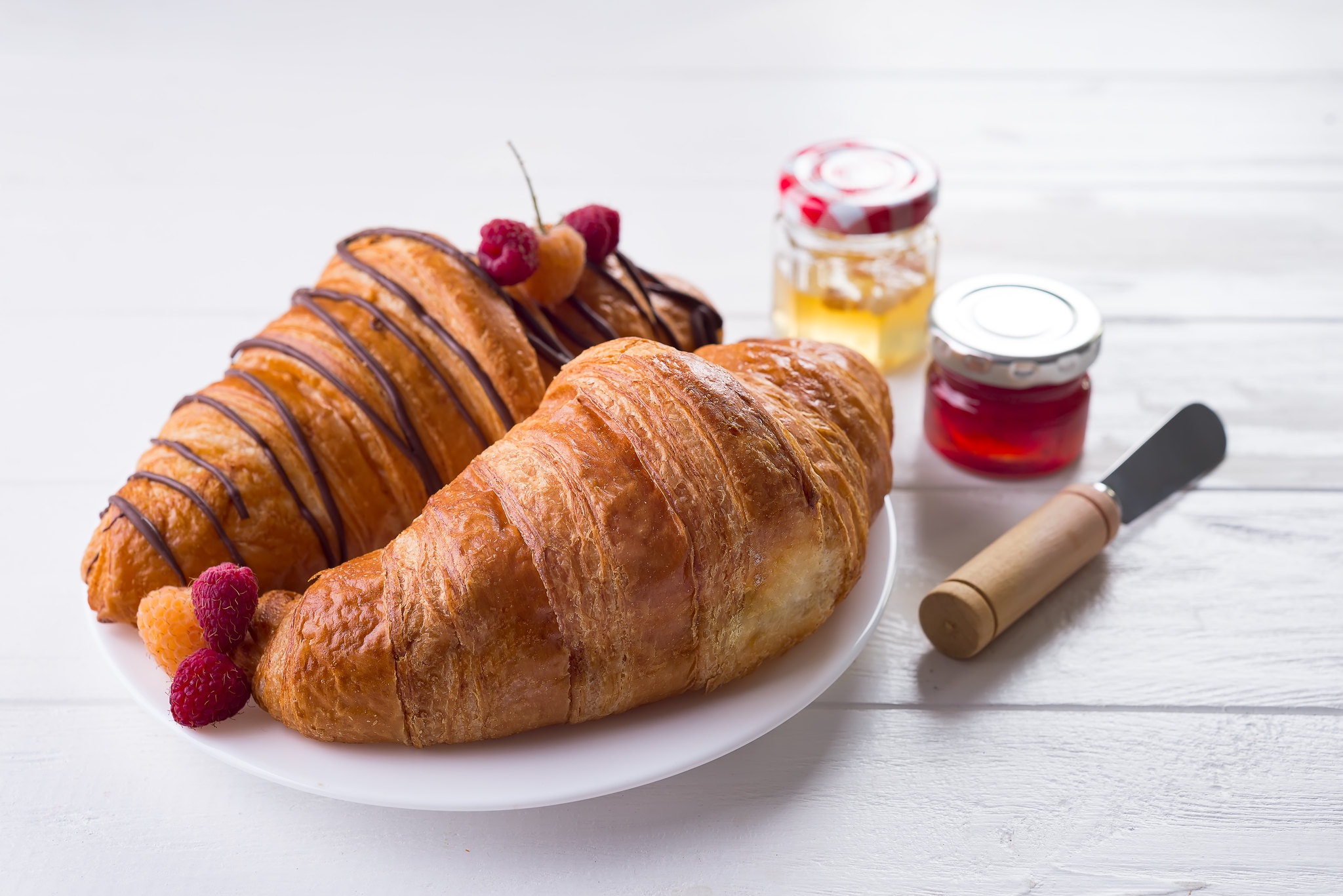 Download mobile wallpaper Food, Still Life, Jam, Breakfast, Croissant, Viennoiserie for free.
