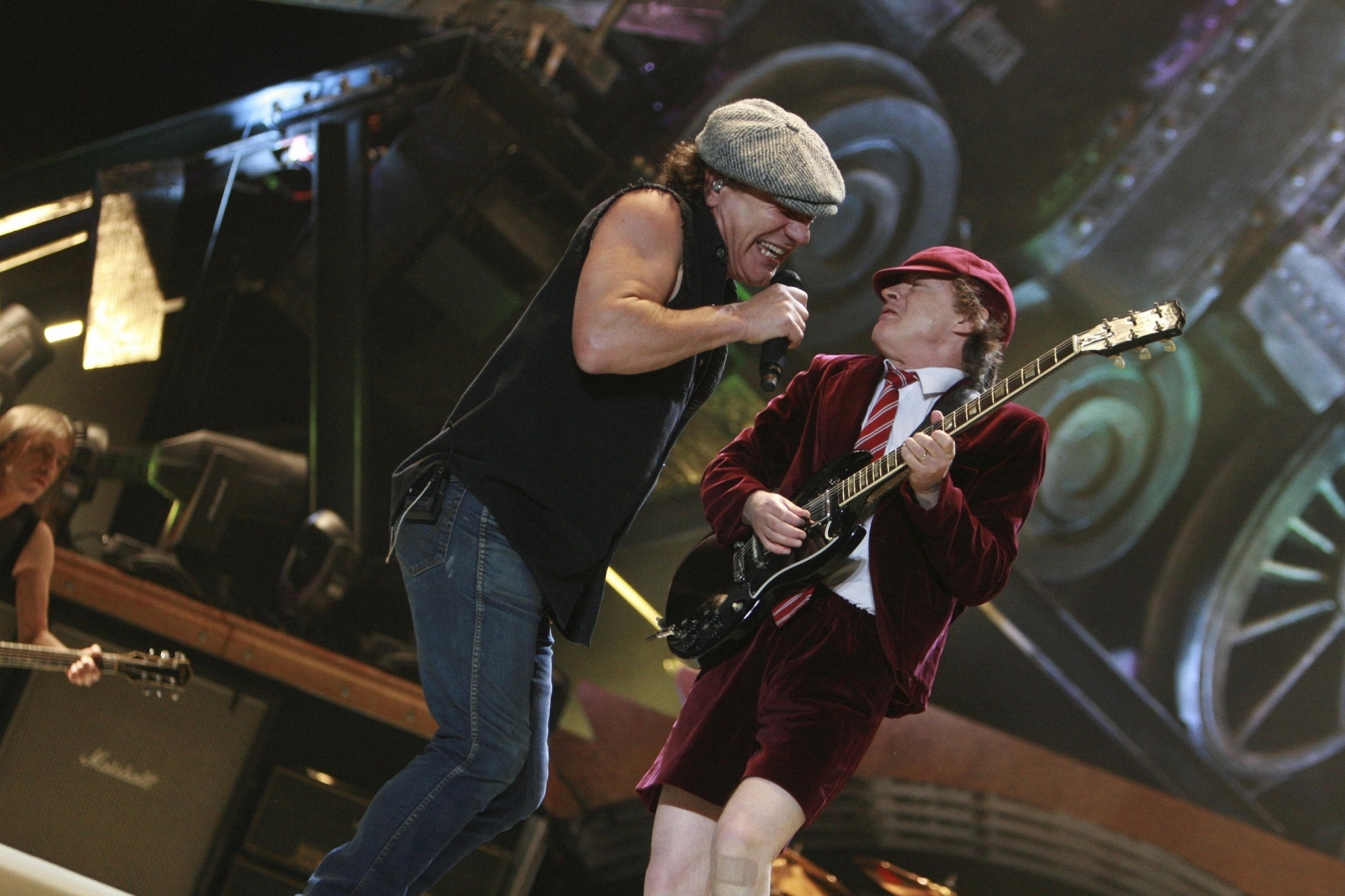 music, ac/dc, angus young