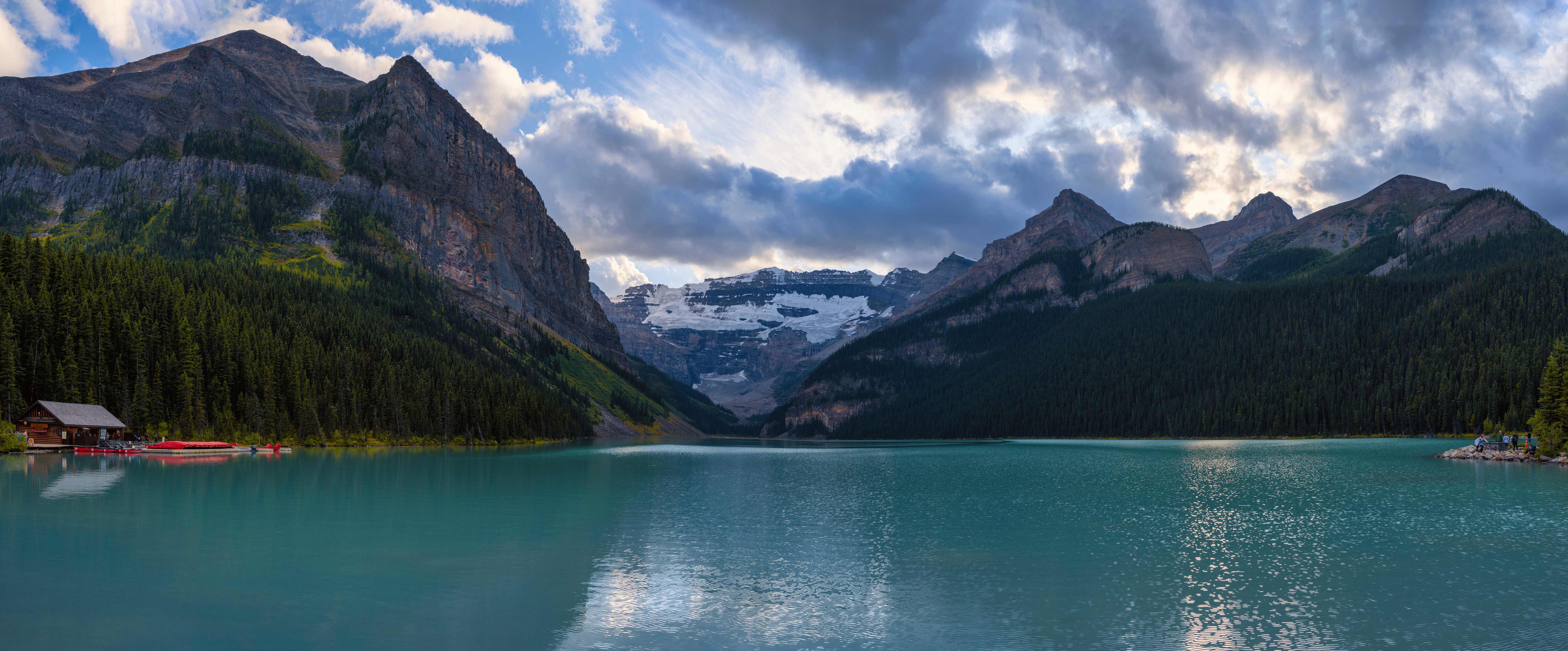 Laden Sie das Seen, See, Kanada, Wald, Haus, Gebirge, Alberta, Erde/natur-Bild kostenlos auf Ihren PC-Desktop herunter