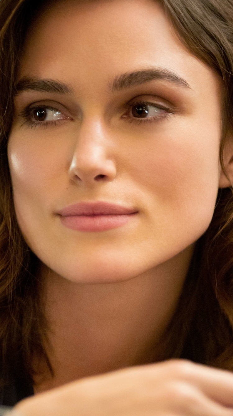 Download mobile wallpaper Face, Brunette, Celebrity, Brown Eyes, Keira Knightley, Actress for free.