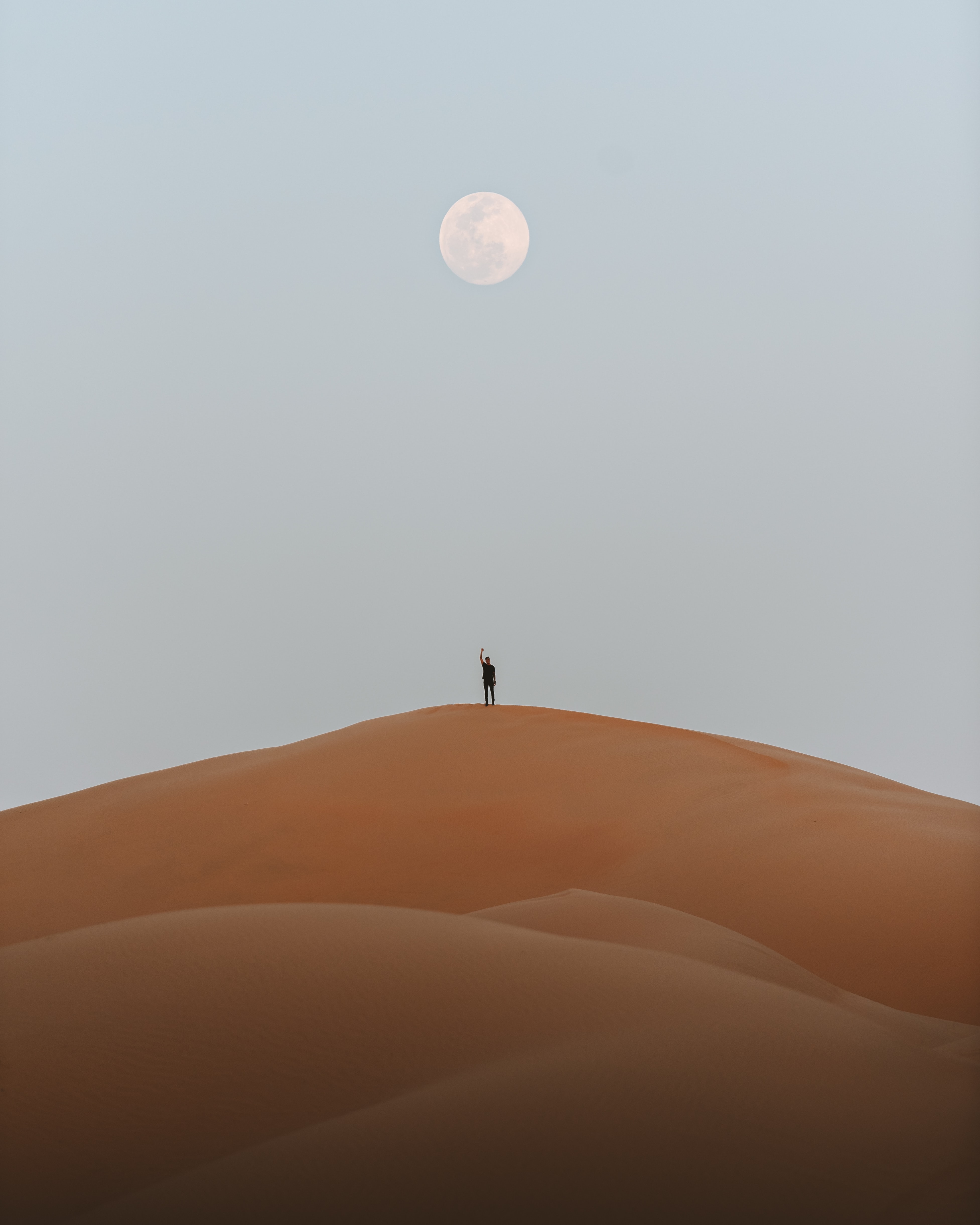 Download mobile wallpaper Sand, Nature, Desert, Silhouette, Moon for free.