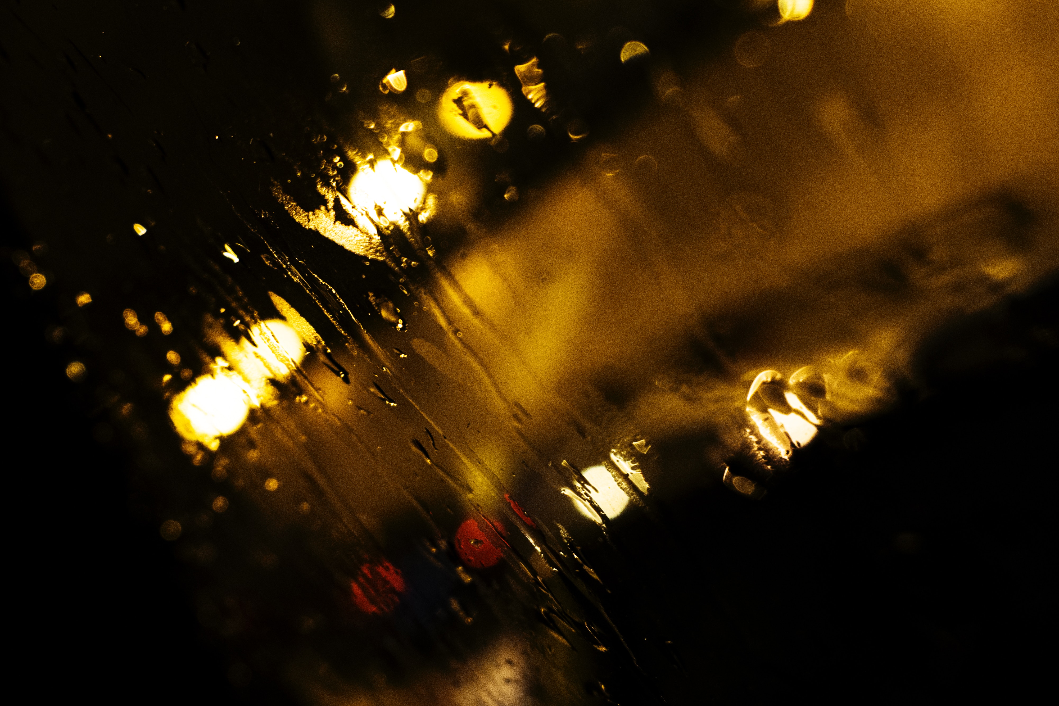 Download mobile wallpaper Lights, Macro, Smooth, Glass, Blur, Rain for free.