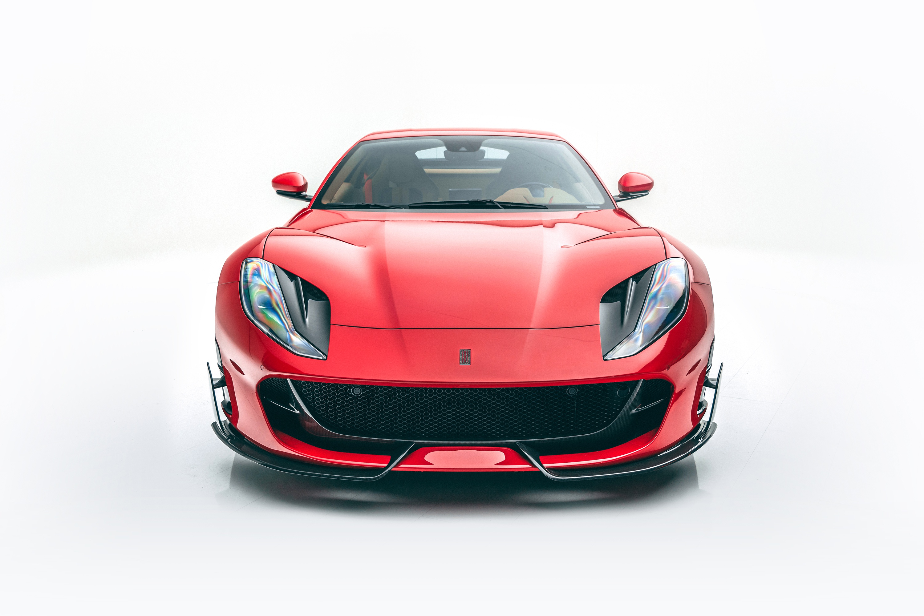 Descarga gratuita de fondo de pantalla para móvil de Ferrari, Coche, Superdeportivo, Ferrari 812 Superrápido, Vehículos.