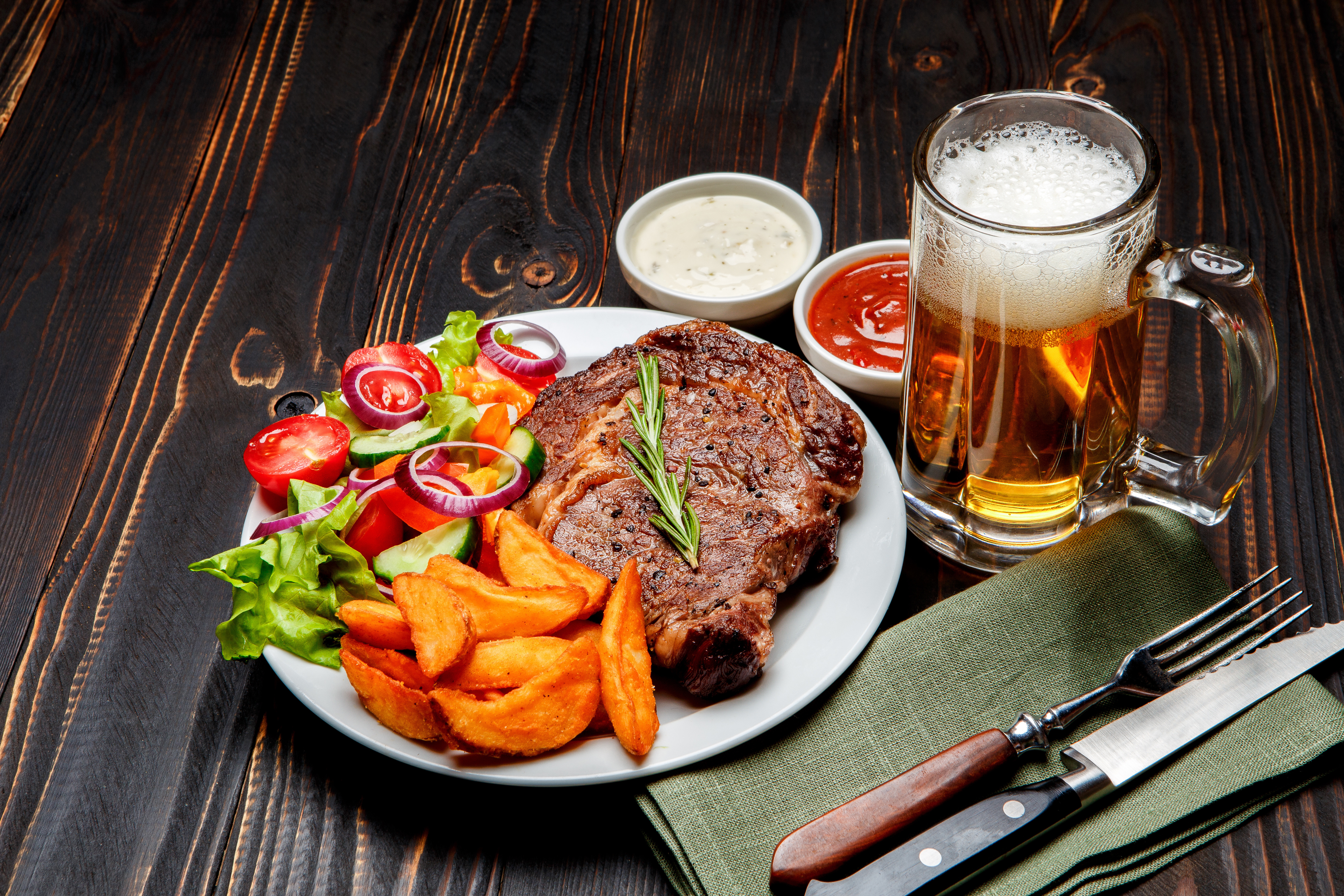 Download mobile wallpaper Food, Meat, Beer, Still Life, Drink, Meal, Alcohol for free.