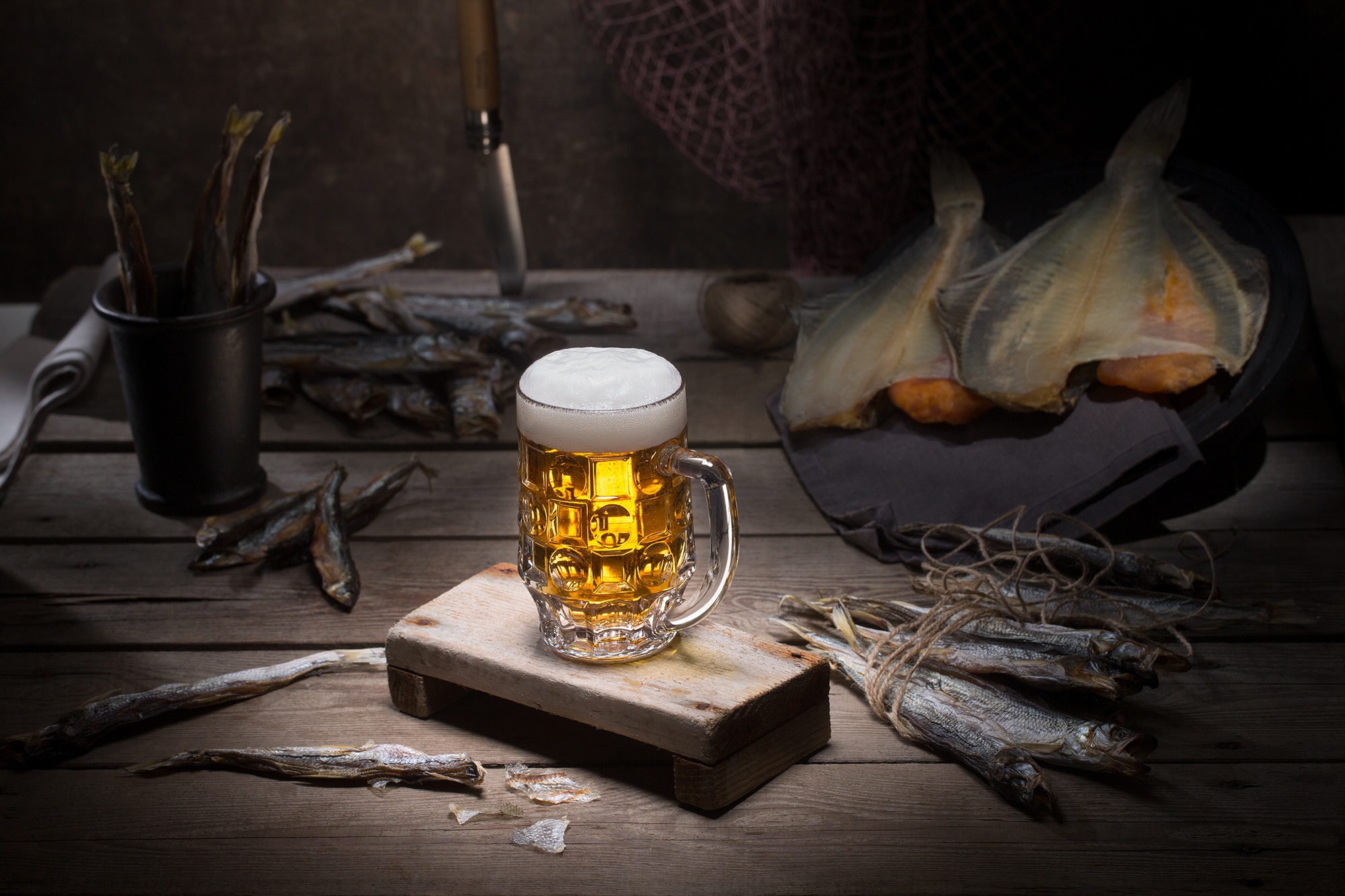 Download mobile wallpaper Food, Beer, Still Life, Drink, Fish, Alcohol for free.