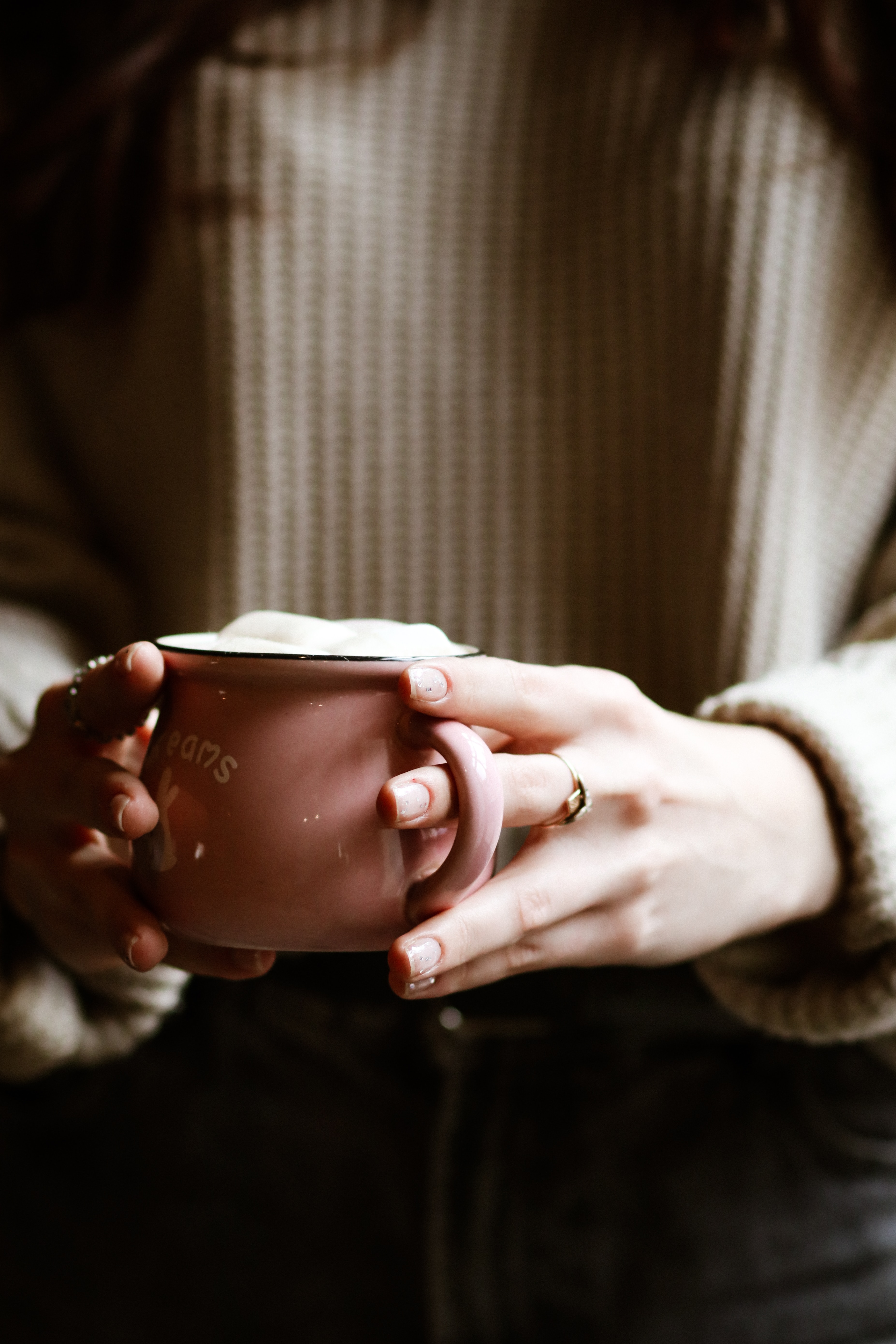 hands, coffee, miscellanea, miscellaneous, cup, drink, beverage, fingers, mug 1080p