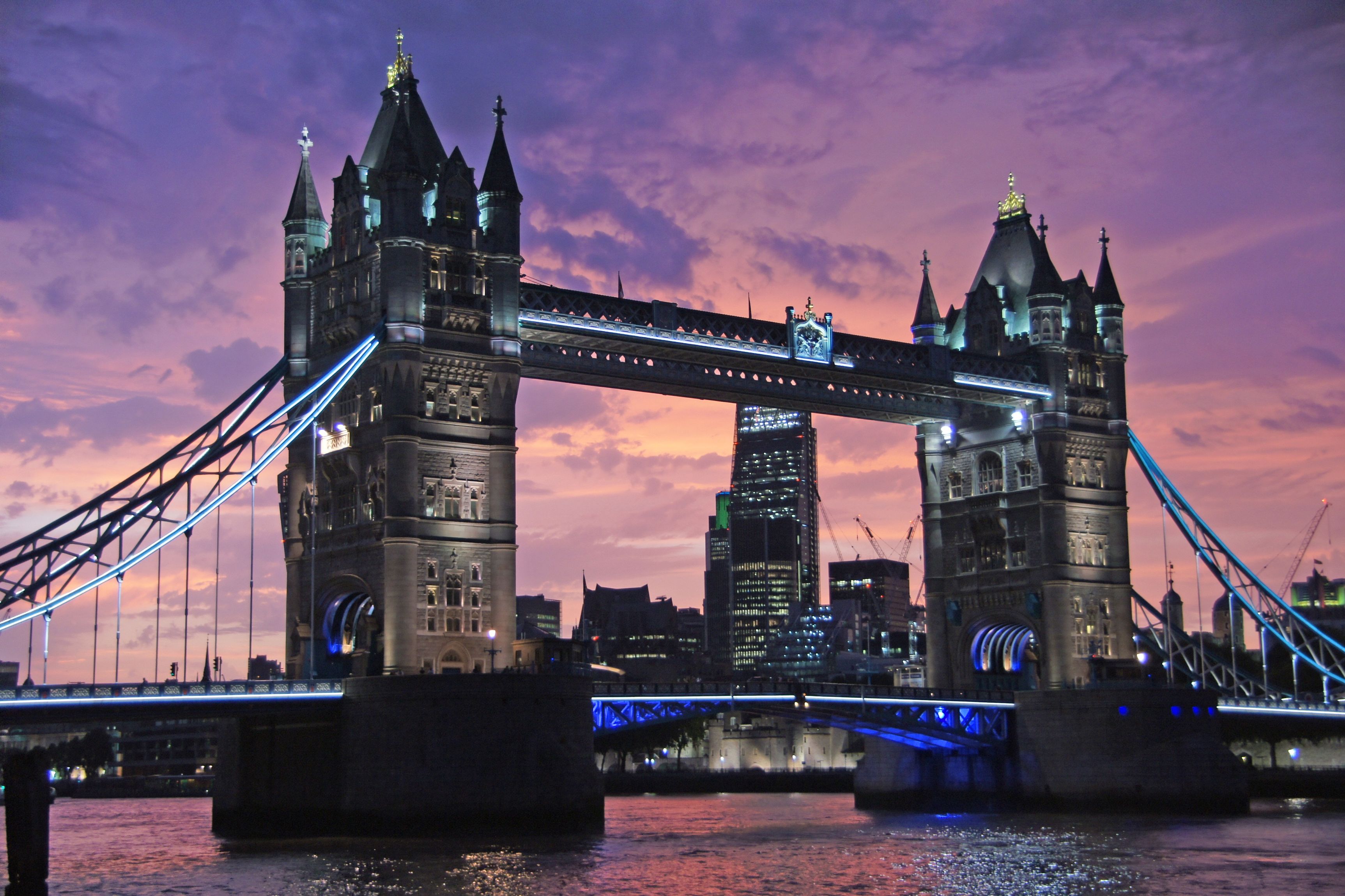 Download mobile wallpaper Bridges, Sunset, London, Bridge, Tower Bridge, Man Made for free.