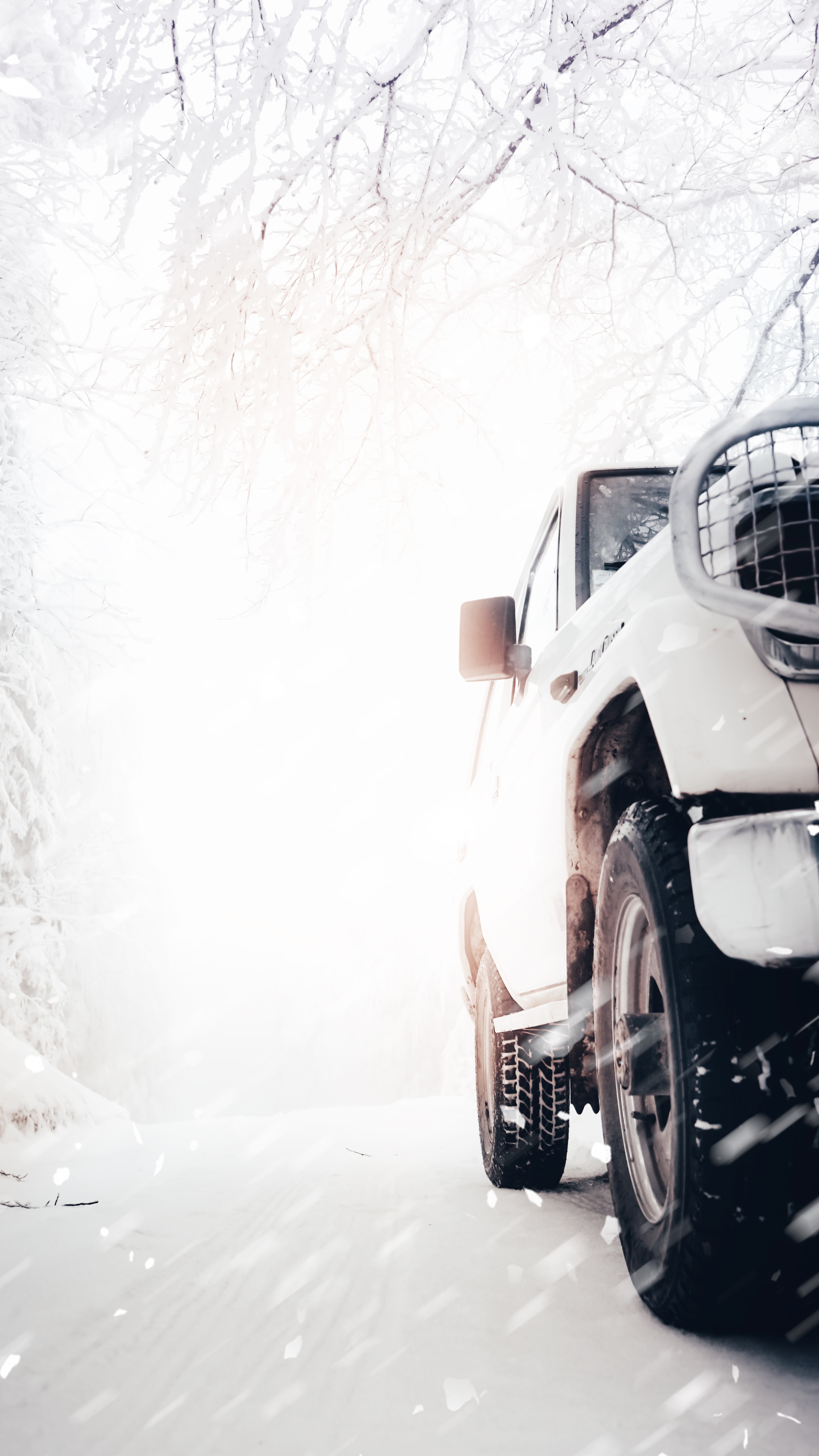 Download mobile wallpaper Snow, Winter, Car, Machine, Cars, Suv for free.