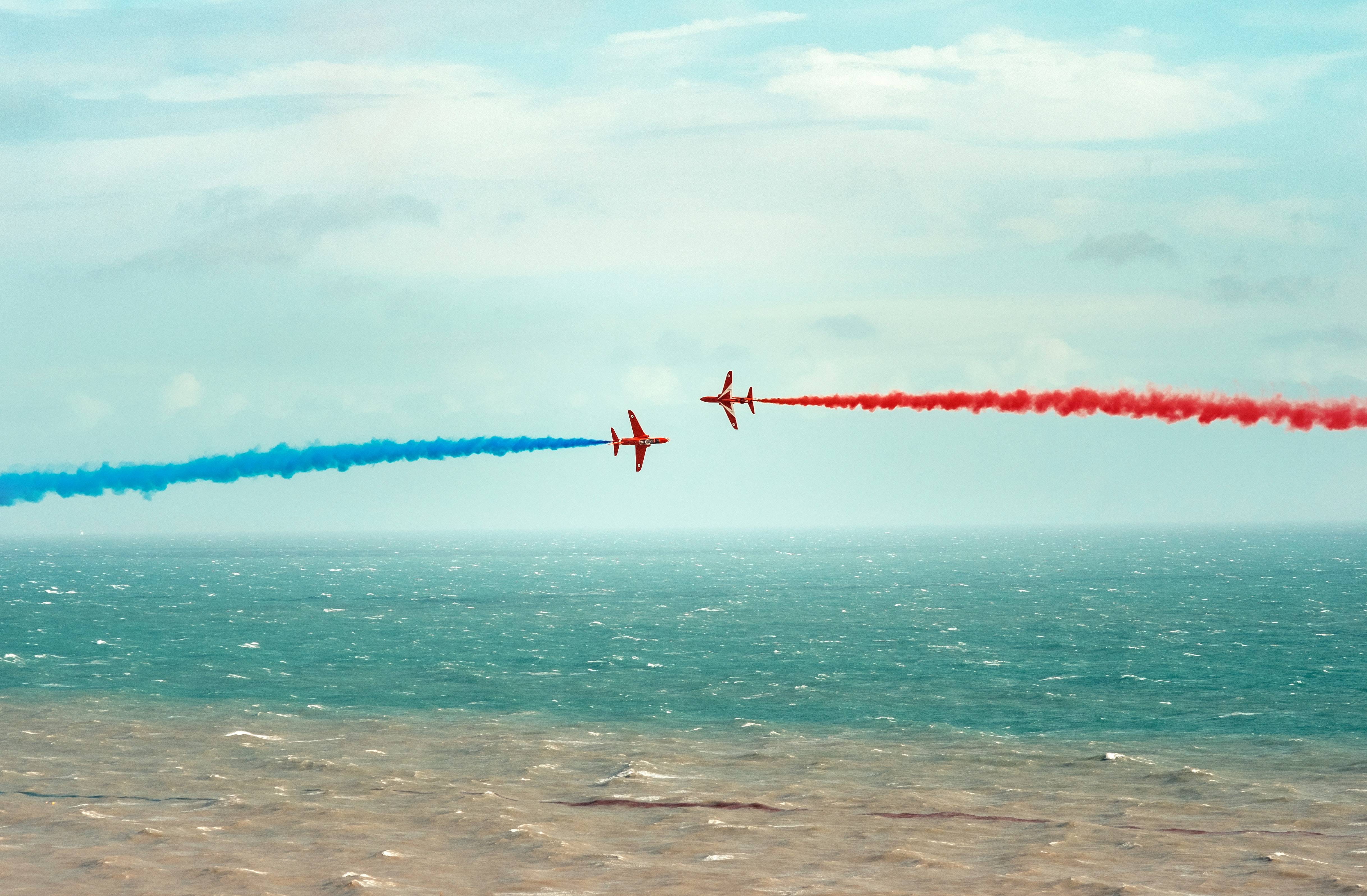 Free download wallpaper Ocean, Airplane, Military, Air Show, Military Aircraft on your PC desktop
