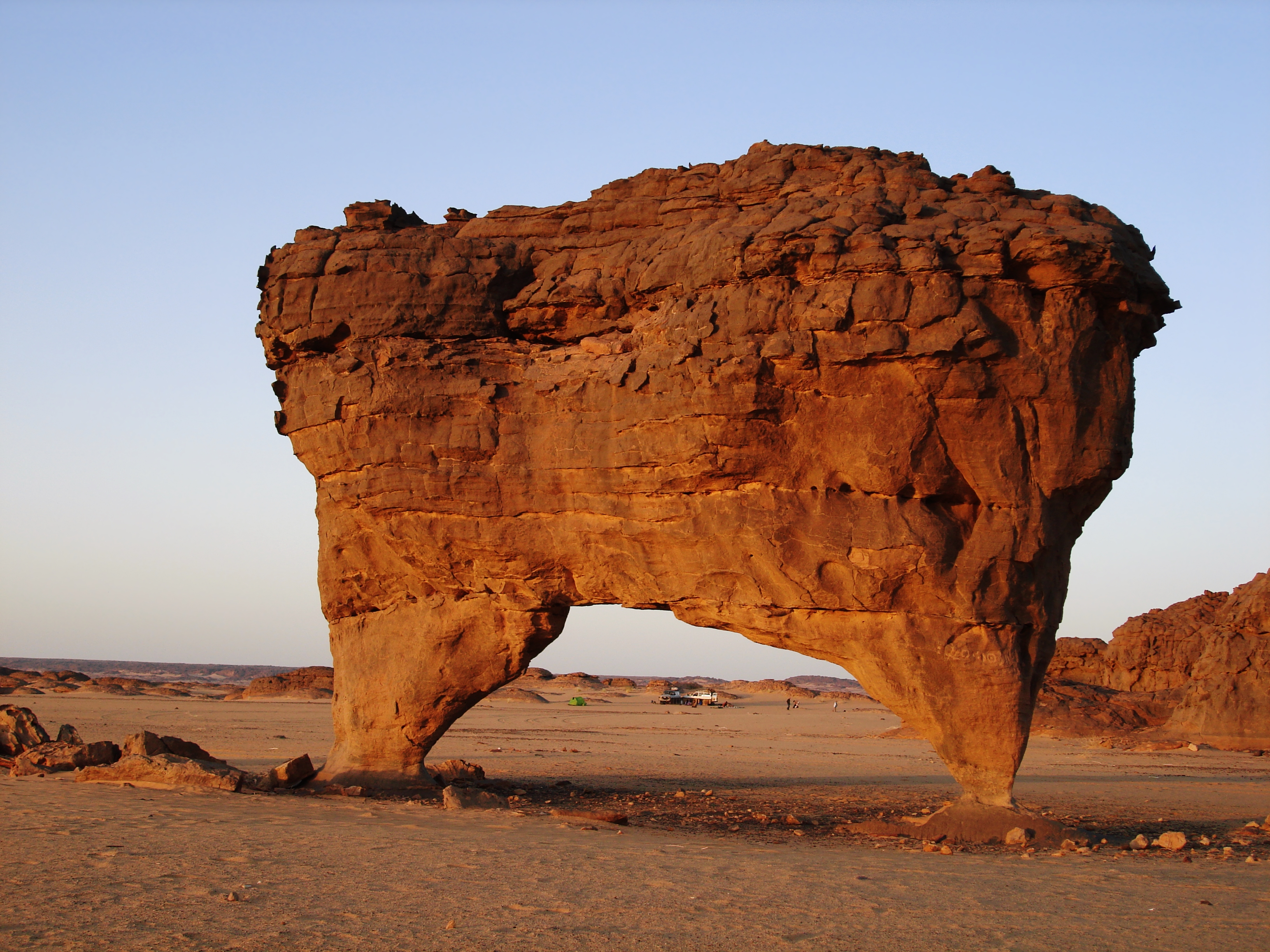 Download mobile wallpaper Landscape, Desert, Stone, National Park, Sahara, Africa, Photography, Algeria, Tassili N'ajjer for free.