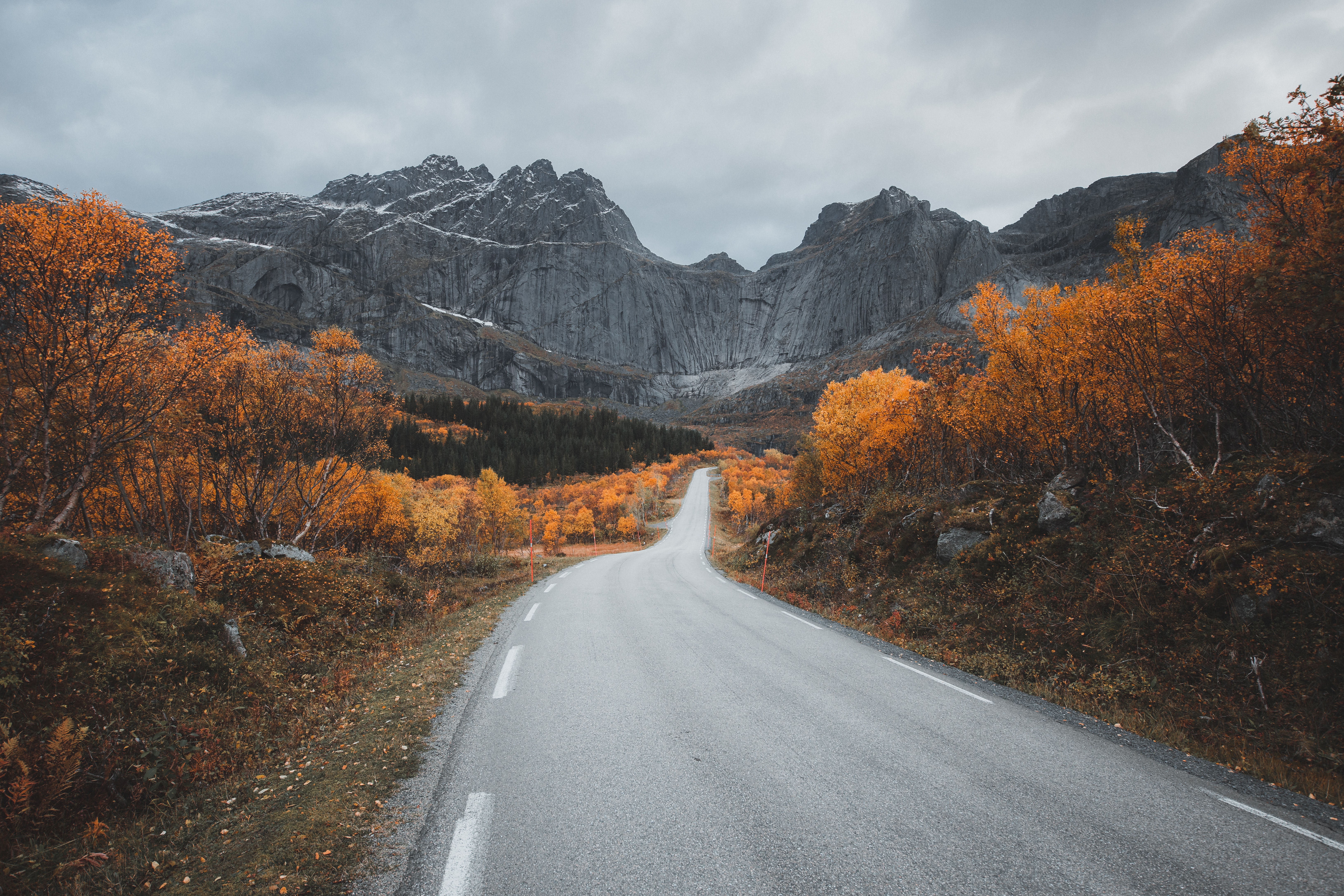 Download mobile wallpaper Road, Nature, Mountains, Landscape, Autumn for free.