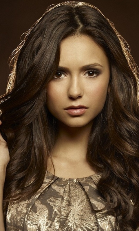 Download mobile wallpaper Celebrity, Nina Dobrev for free.