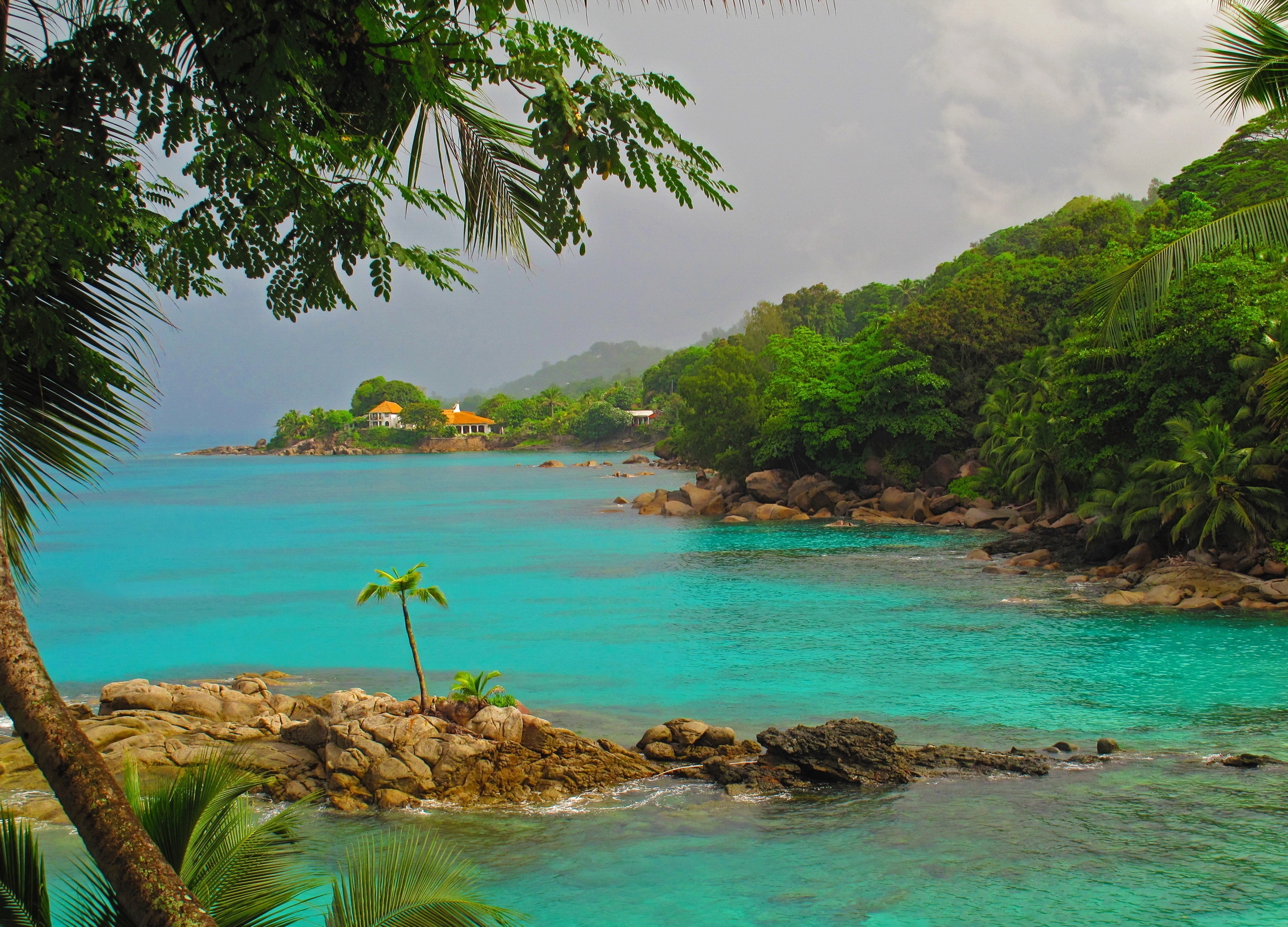 151335 descargar fondo de pantalla trópico, naturaleza, montañas, mar, zona tropical, isla: protectores de pantalla e imágenes gratis