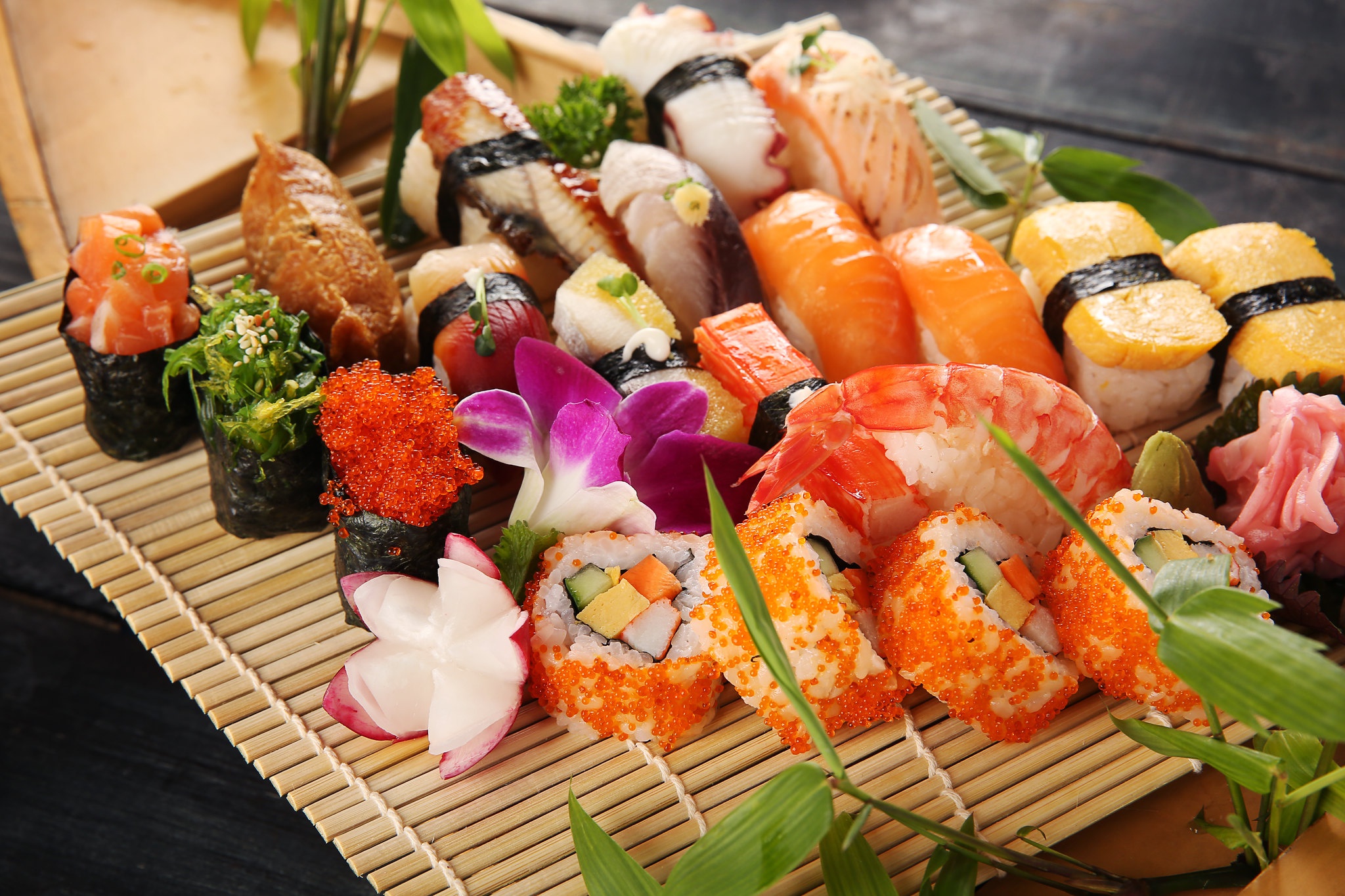 Baixe gratuitamente a imagem Comida, Sushi, Peixe, Produto Do Mar na área de trabalho do seu PC