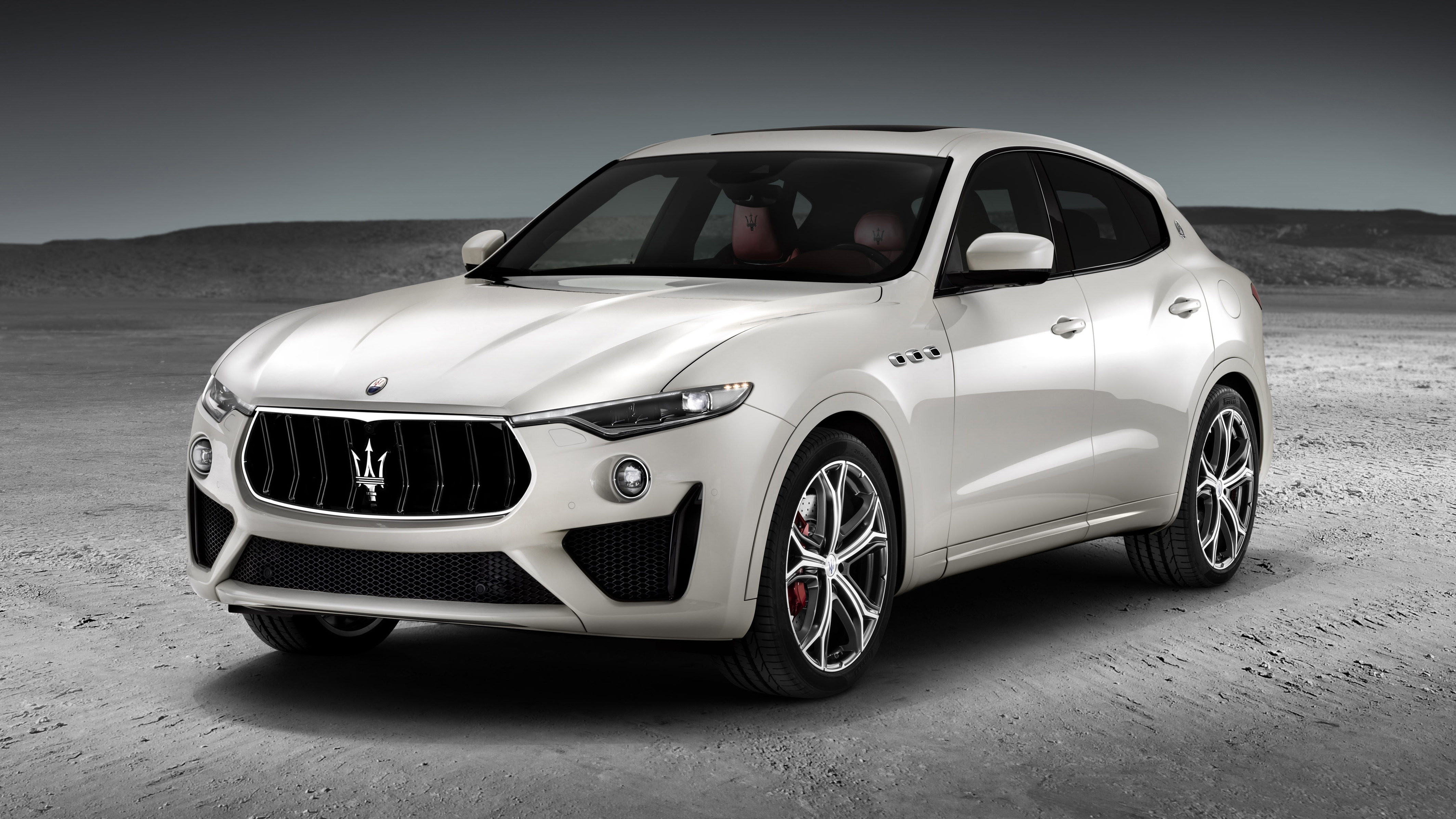 Laden Sie Maserati Levante Gts HD-Desktop-Hintergründe herunter