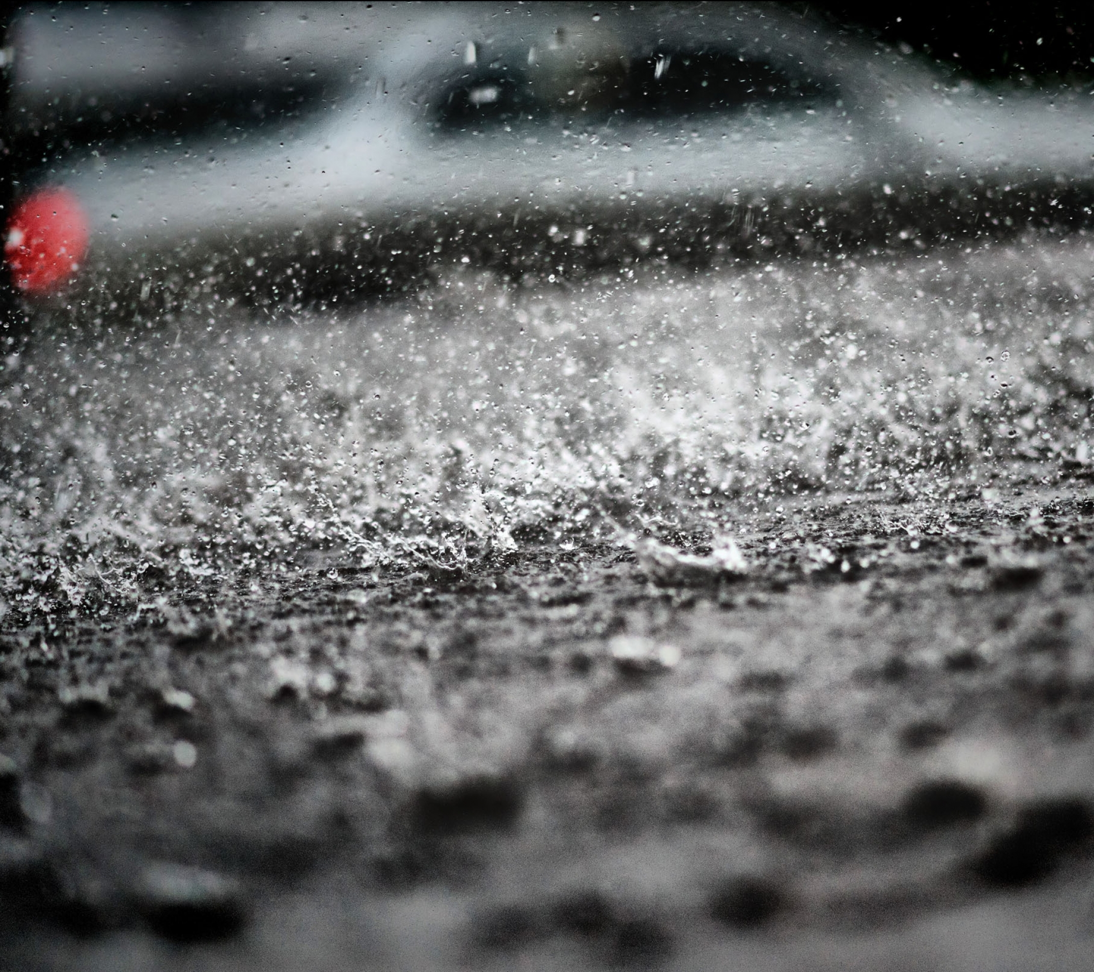 PCデスクトップに雨, 写真撮影画像を無料でダウンロード