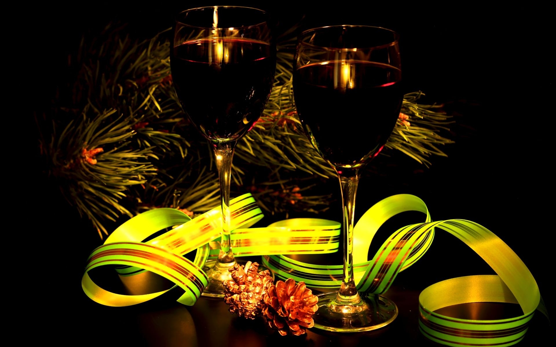 Free download wallpaper Holidays, New Year, Vine on your PC desktop