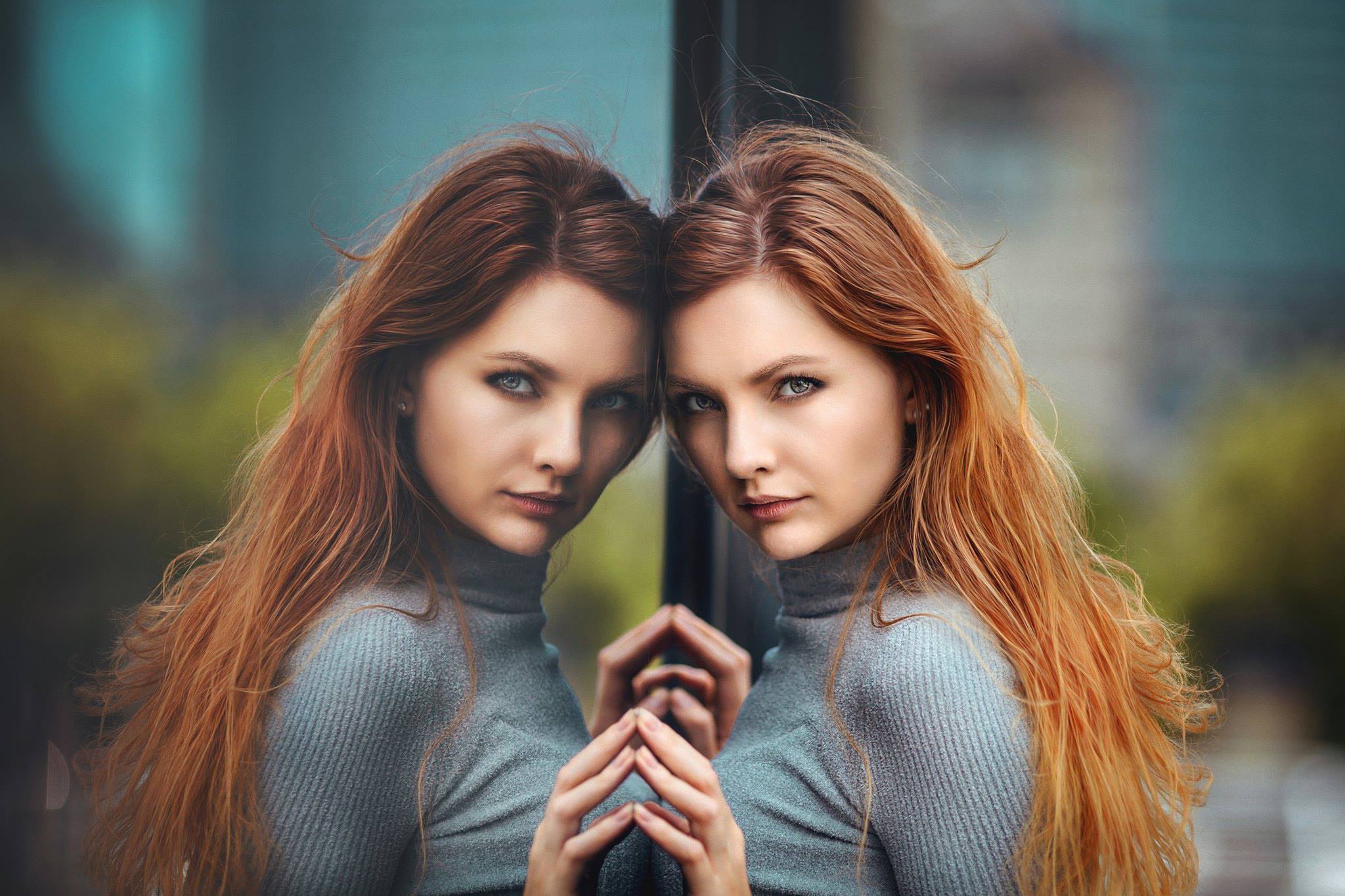 無料モバイル壁紙反射, 赤毛, 青い目, モデル, 女性, 長い髪, 被写界深度をダウンロードします。