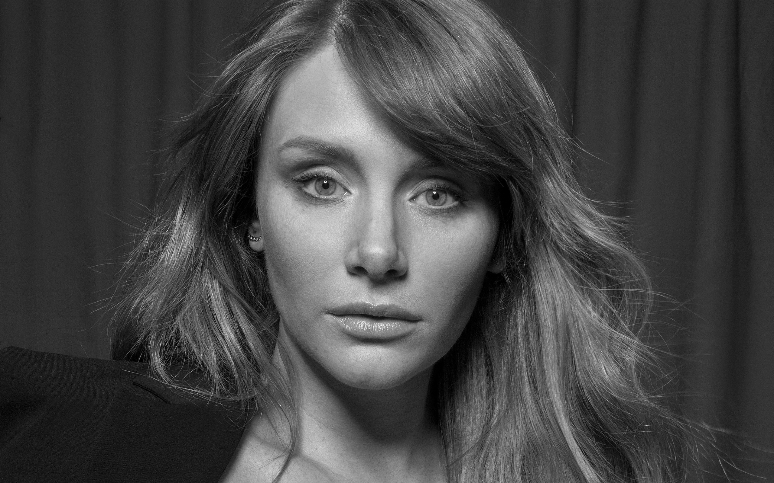 celebrity, bryce dallas howard, actress, american, black & white, face