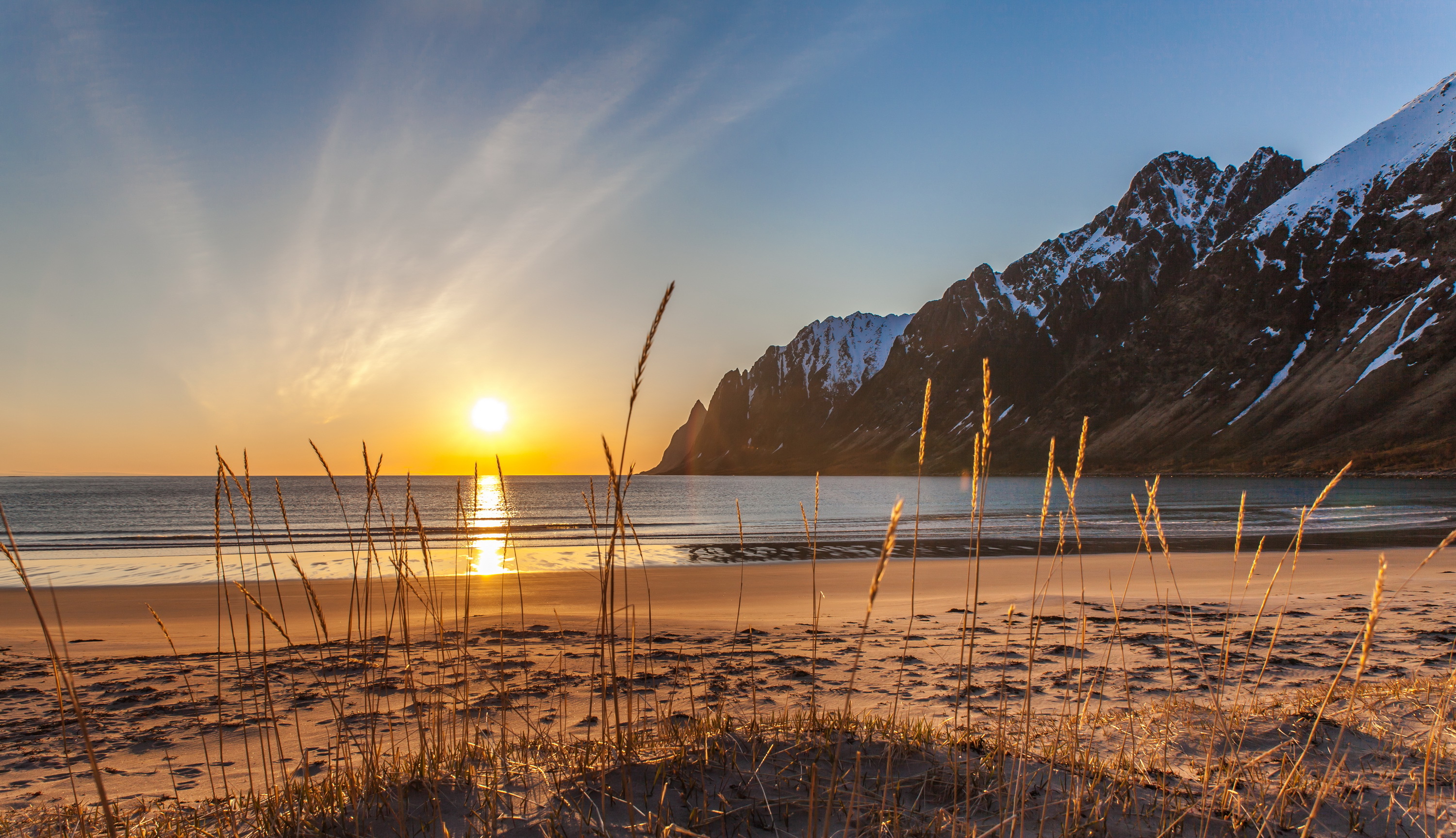 Скачать картинку Пляж, Норвегия, Земля/природа в телефон бесплатно.