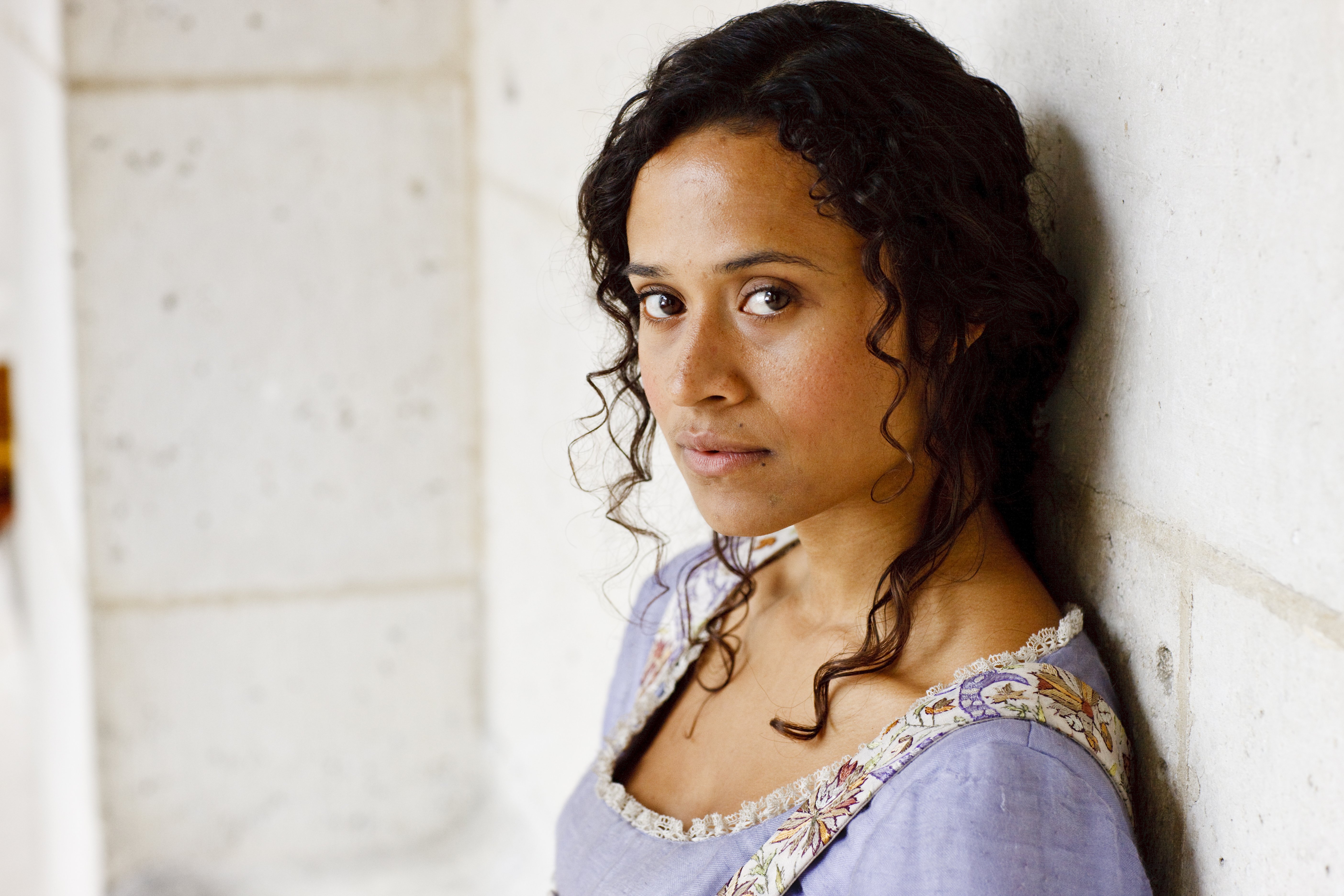 Download mobile wallpaper Tv Show, Merlin, Angel Coulby, Guinevere (Merlin) for free.