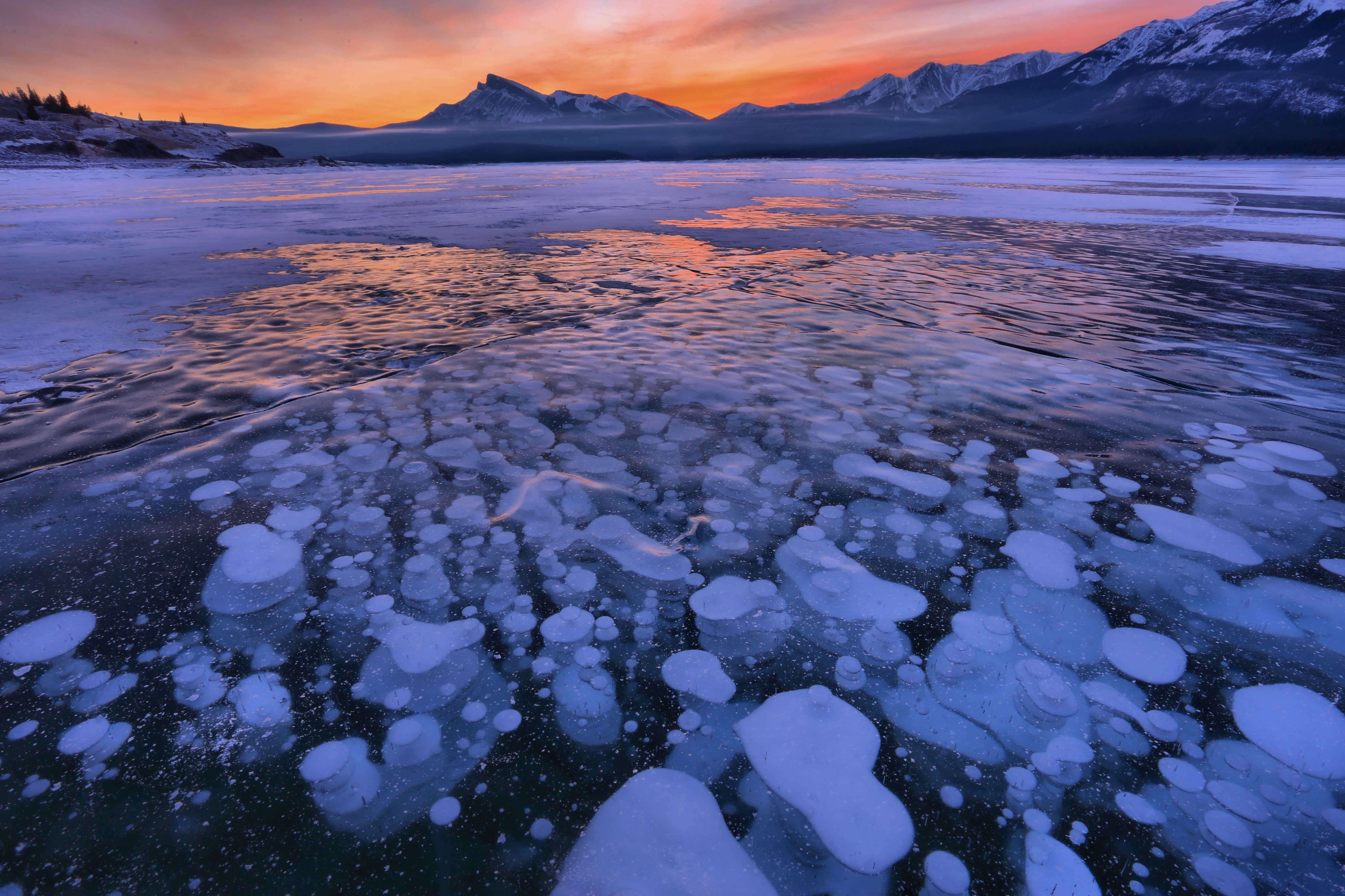 ice, sunset, winter, nature, snow, horizon, lake Smartphone Background