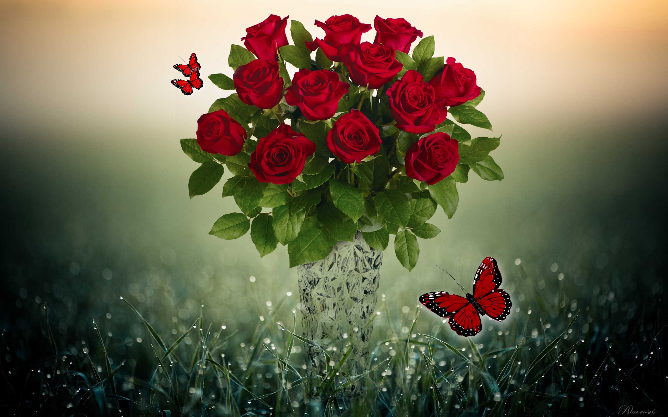 797699壁紙のダウンロード赤いバラ, 芸術的, 薔薇, 蝶, 赤い花, 花瓶-スクリーンセーバーと写真を無料で