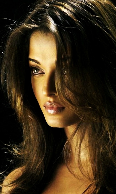 Download mobile wallpaper Celebrity, Aishwarya Rai for free.