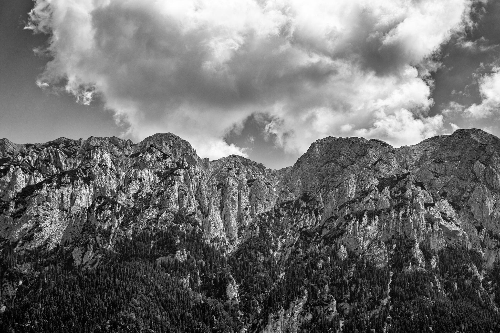Free download wallpaper Nature, Mountains, Mountain, Earth, Cliff, Cloud, Black & White on your PC desktop