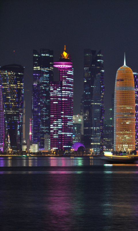 Descarga gratuita de fondo de pantalla para móvil de Ciudades, Noche, Ciudad, Rascacielos, Edificio, Luz, Doha, Katar, Hecho Por El Hombre.