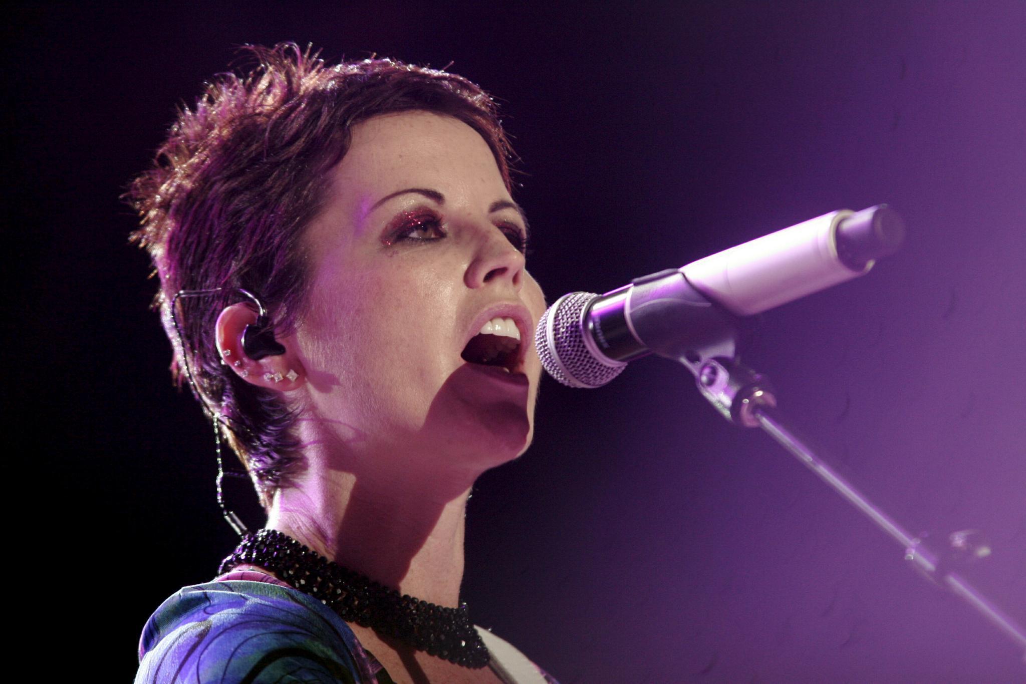 Dolores O' Riordan HD download for free