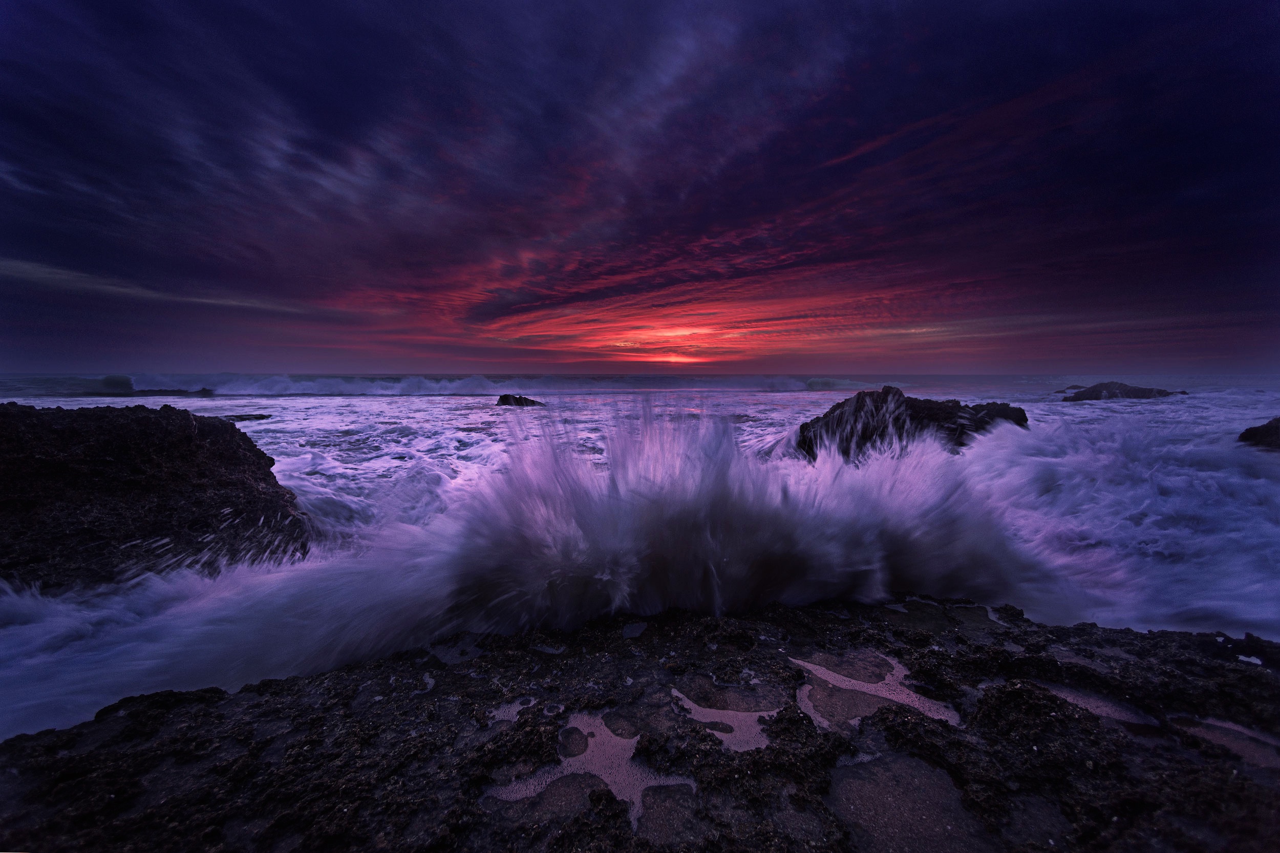 Descarga gratuita de fondo de pantalla para móvil de Naturaleza, Noche, Horizonte, Océano, Nube, Ola, Tierra/naturaleza.