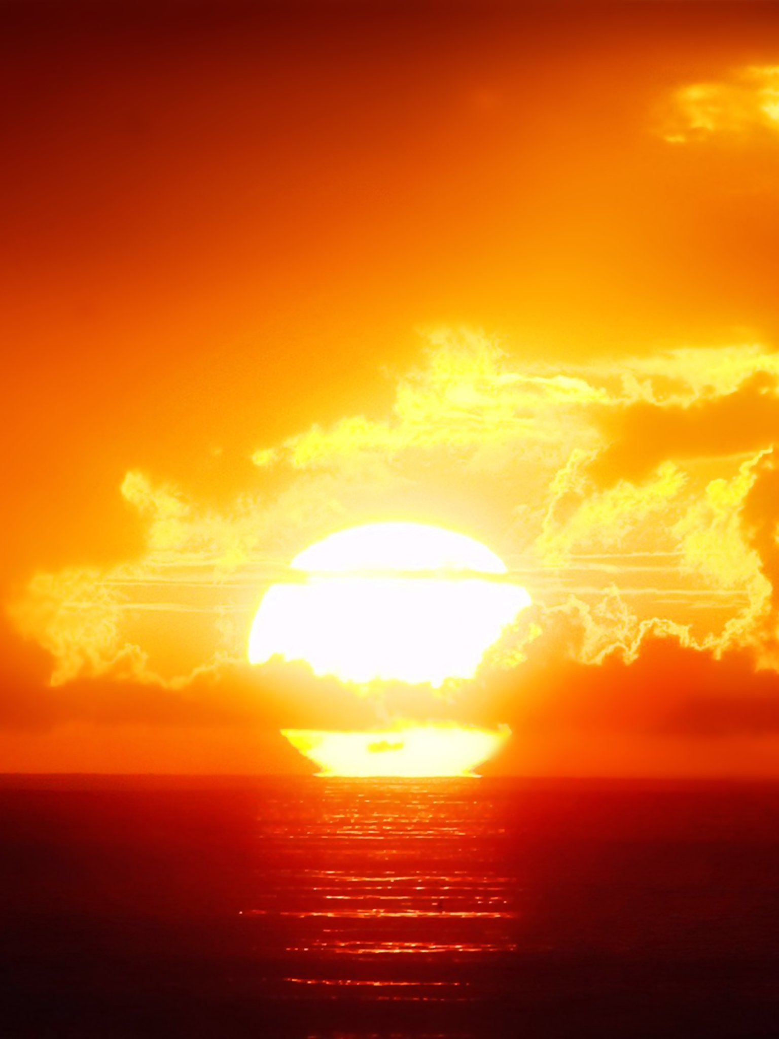 Download mobile wallpaper Nature, Sunset, Sky, Sea, Sun, Ocean, Earth, Cloud, Orange (Color) for free.