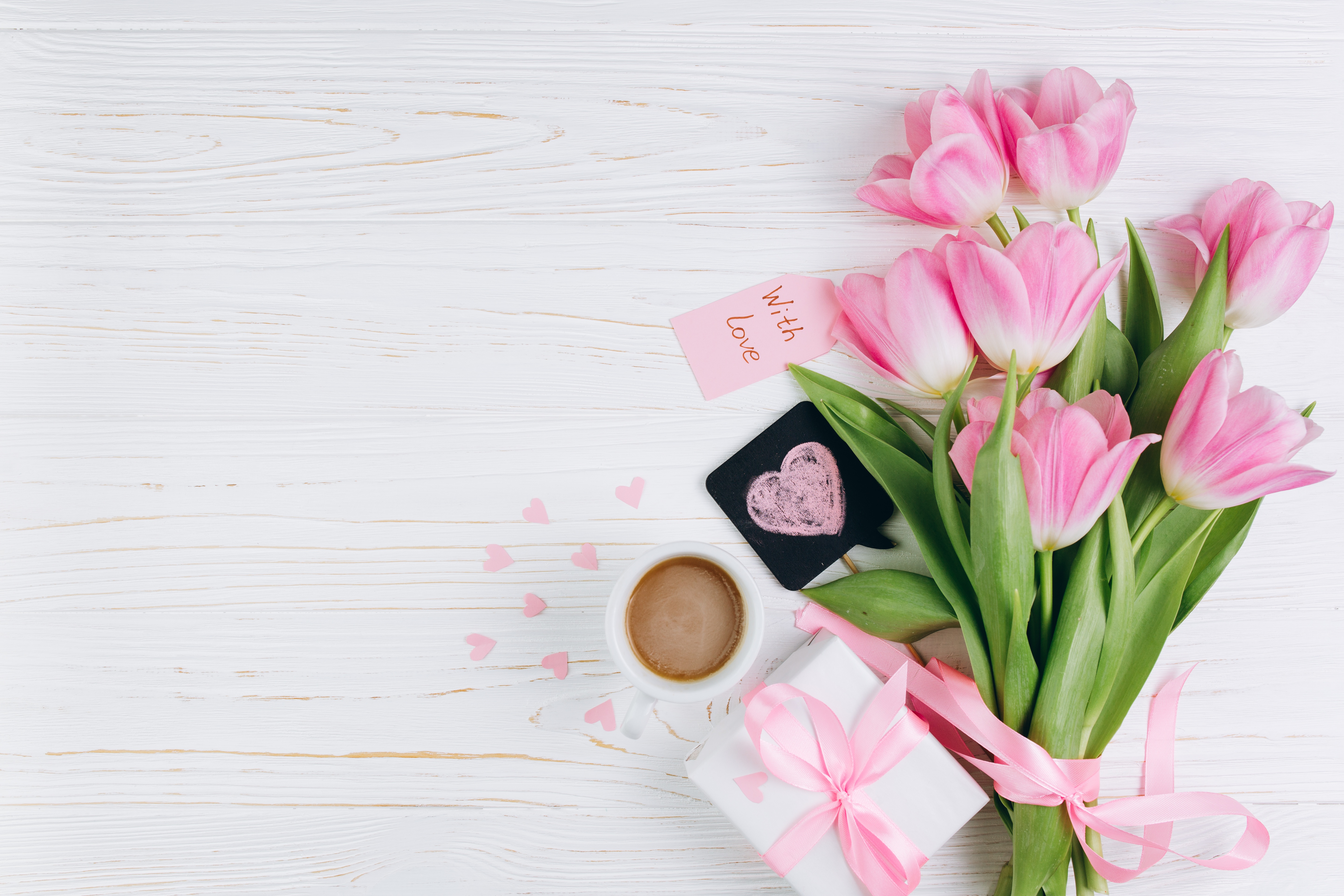 Téléchargez des papiers peints mobile Amour, Café, Fleur, Bouquet, Cadeau, Tulipe, Photographie, Fleur Rose, Nature Morte gratuitement.