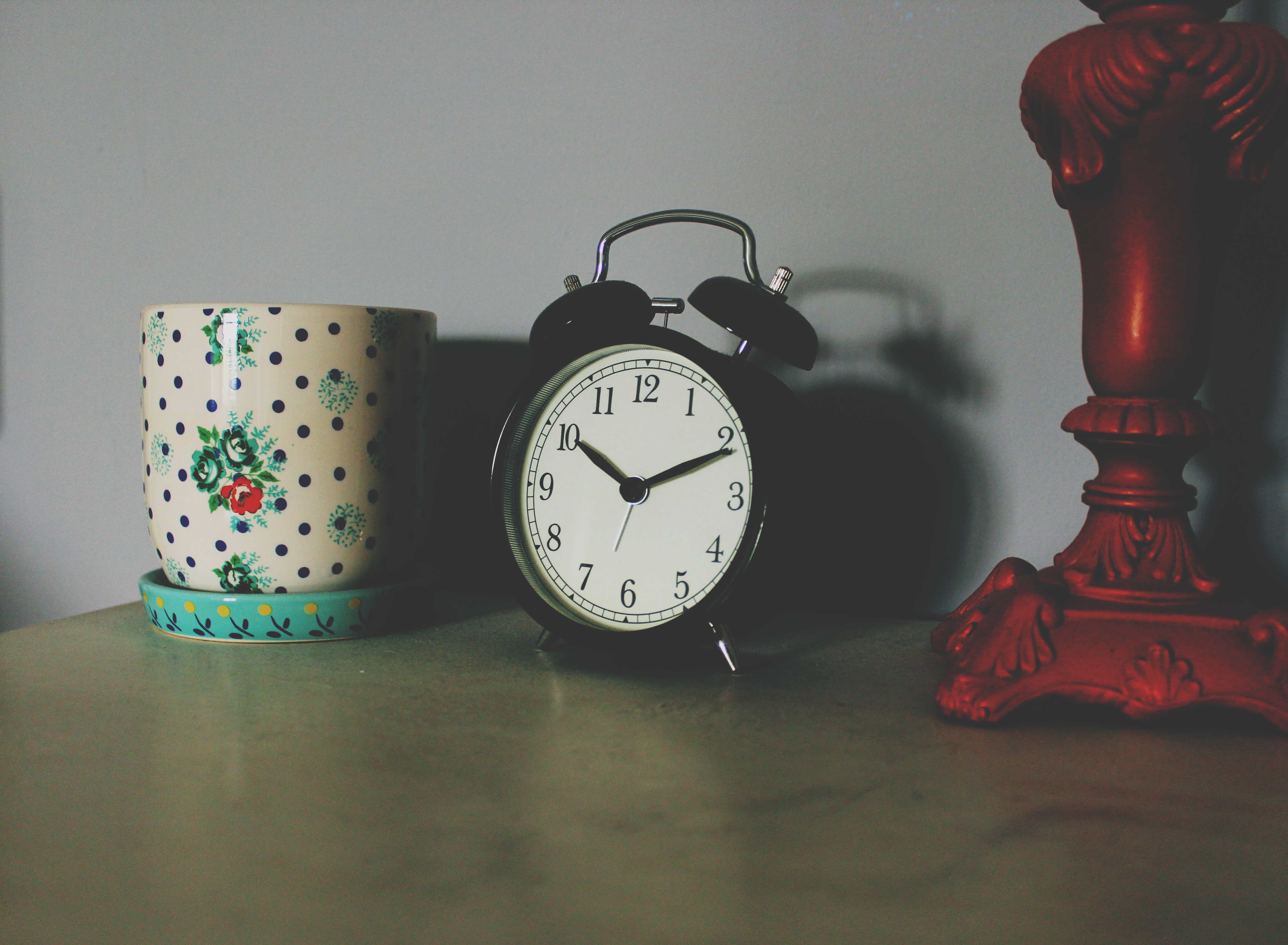clock, miscellanea, miscellaneous, table, alarm clock Free Stock Photo